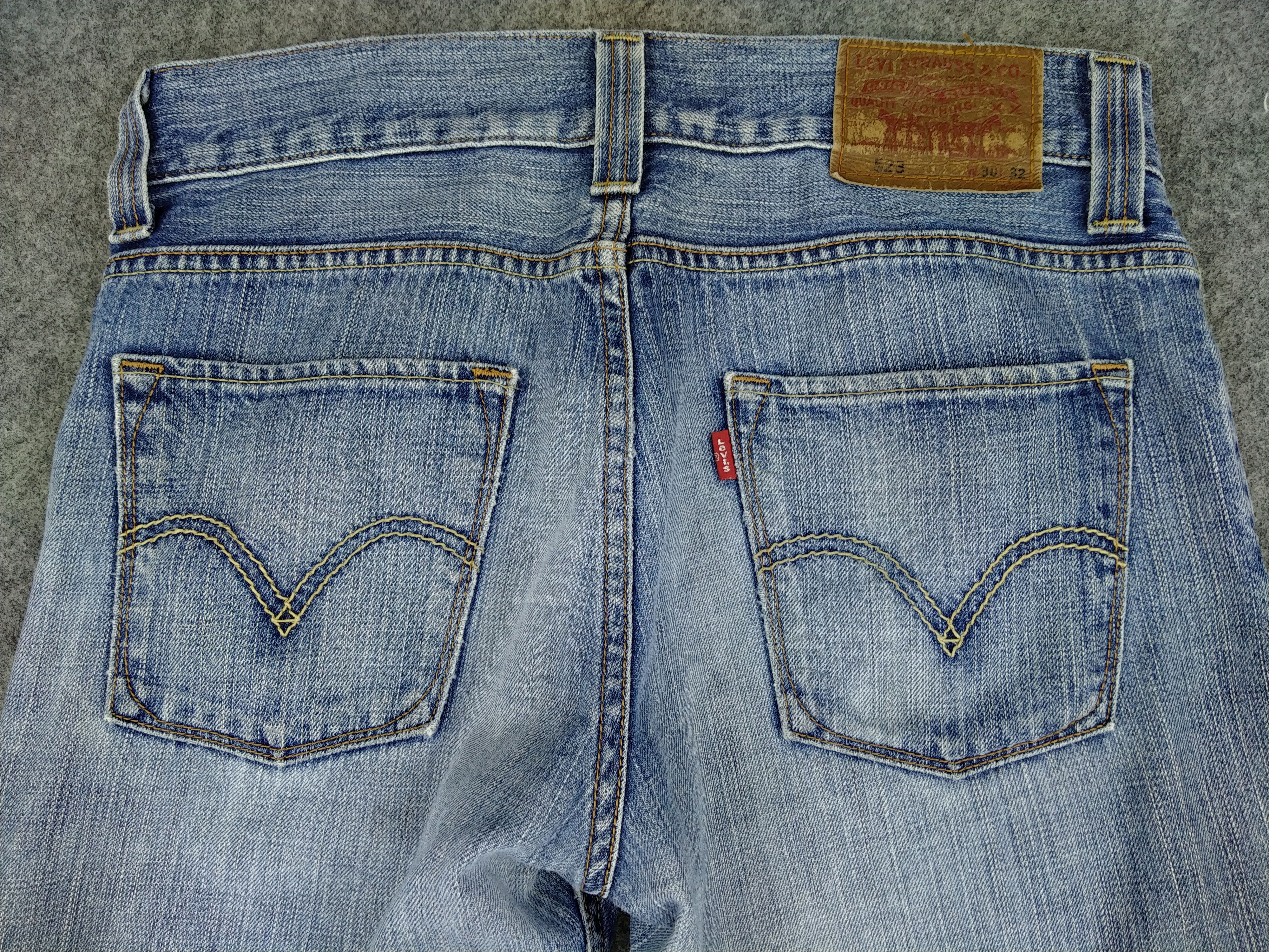 Levi's Distressed Blue Vintage Levi's 523 Jeans 33x28 Denim -JG011 Size US 33 - 4 Thumbnail