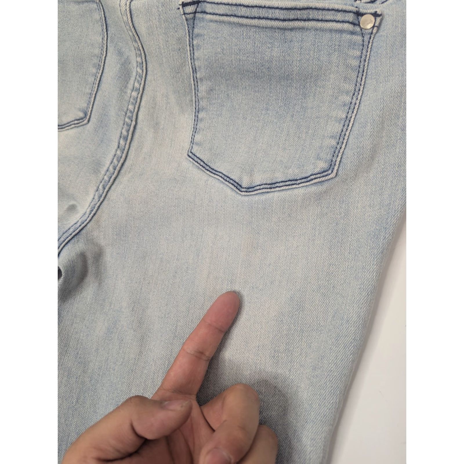Denime Judy Blue Jeans Womens 9/29 Denim Skinny Fit Light Wash Raw Hem JB88199 Jeans Size 30" / US 8 / IT 44 - 4 Thumbnail