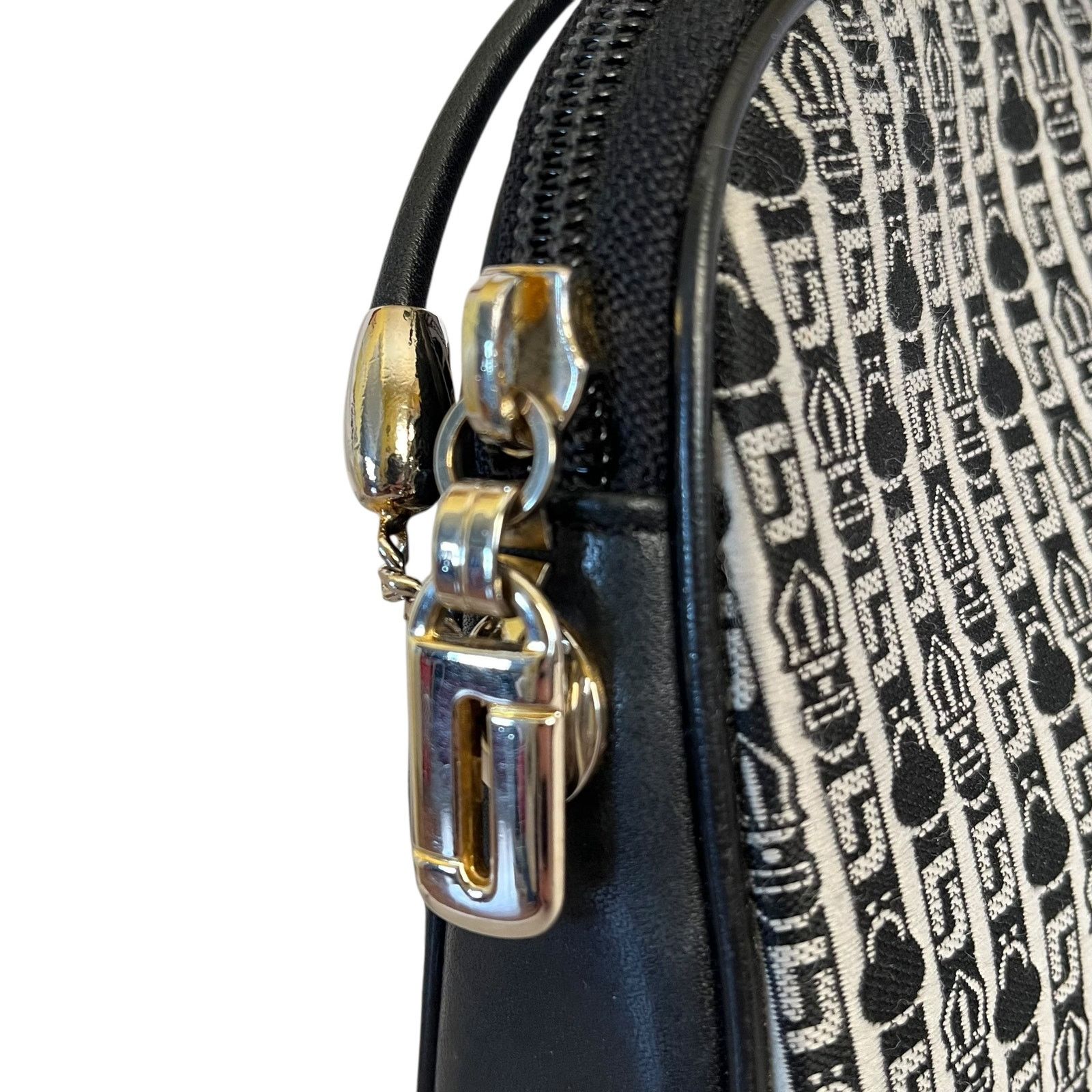 Judith Leiber × Vintage Judith Leiber Vintage Jacquard Logo Leather Trim Evening Bag Size ONE SIZE - 9 Thumbnail