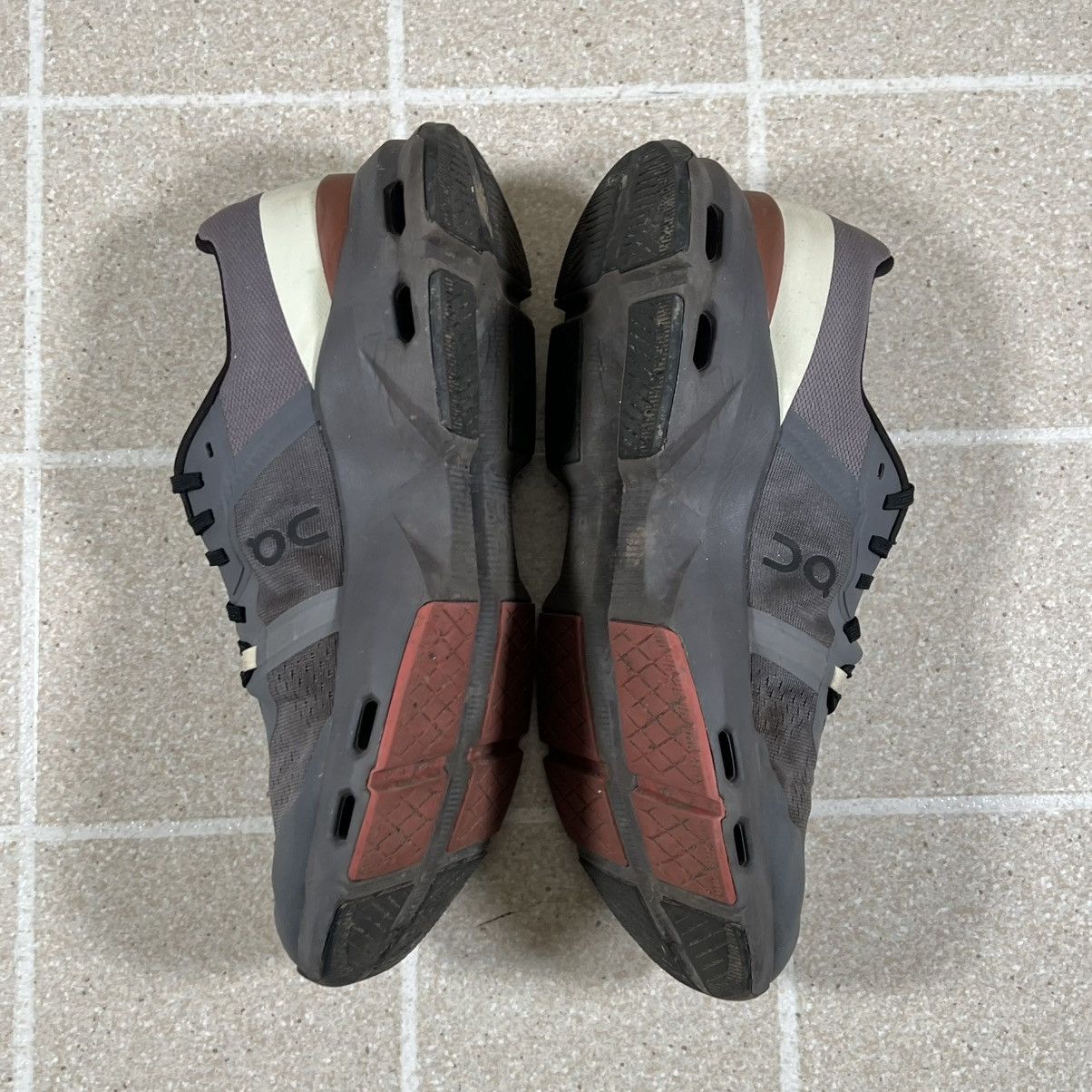 On On Cloudpulse Shoes Mens Sz 11.5 Running Athletic Trainer Size US 11.5 / EU 44-45 - 7 Thumbnail