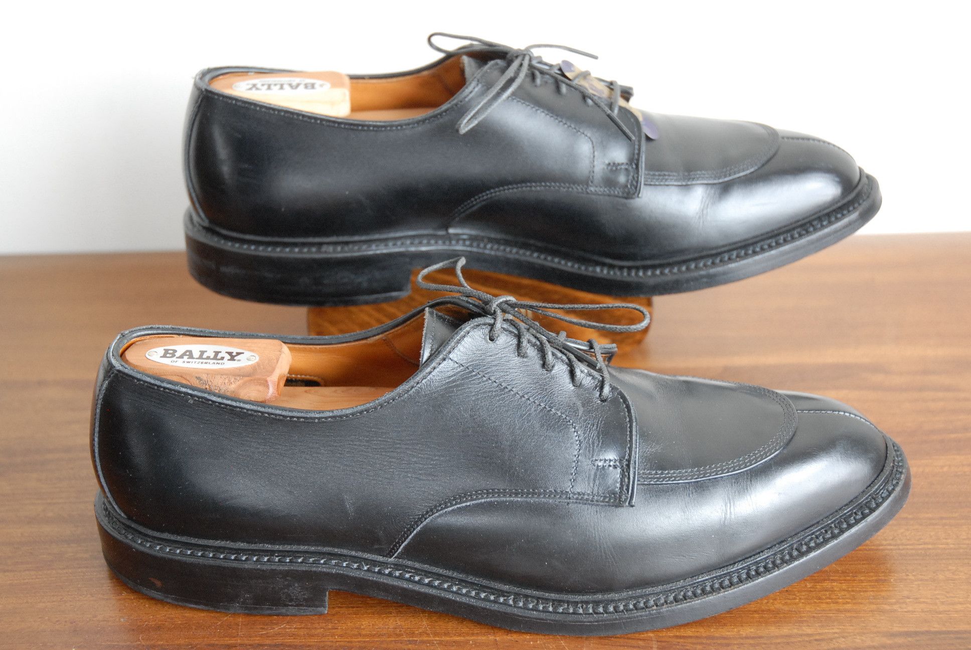 Allen Edmonds Walton cap toe Norwegian split toe derby, GYW Size US 11 / EU 44 - 4 Thumbnail