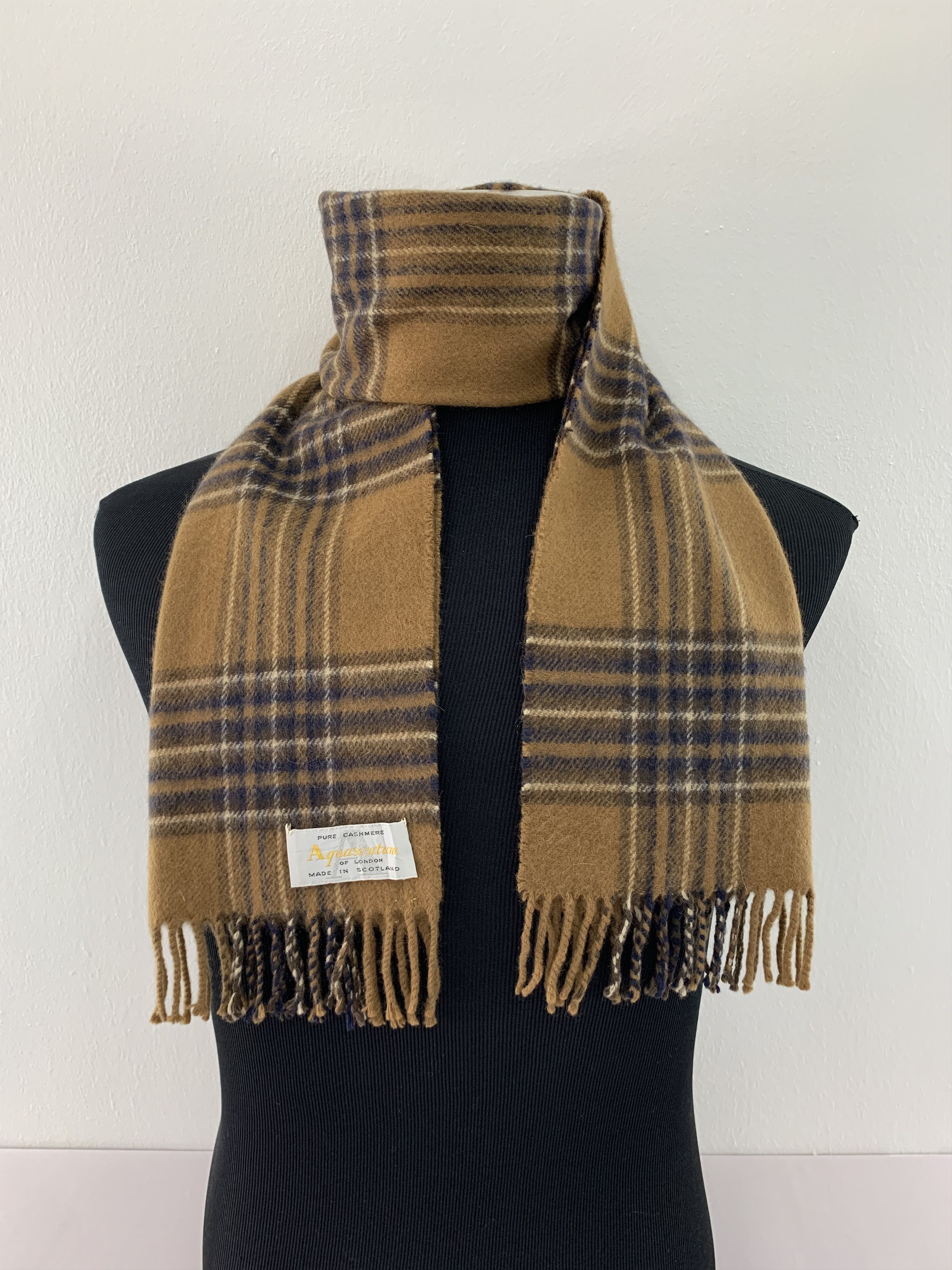 Aquascutum Aquascutum Scarf Cashmere Muffler Neck Wrap BL4324 Size ONE SIZE - 1 Thumbnail