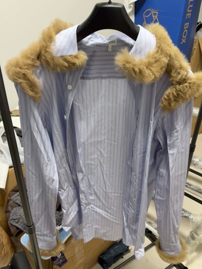 Loewe LOEWE Woolen shirt Size M / US 6-8 / IT 42-44 - 1 Thumbnail