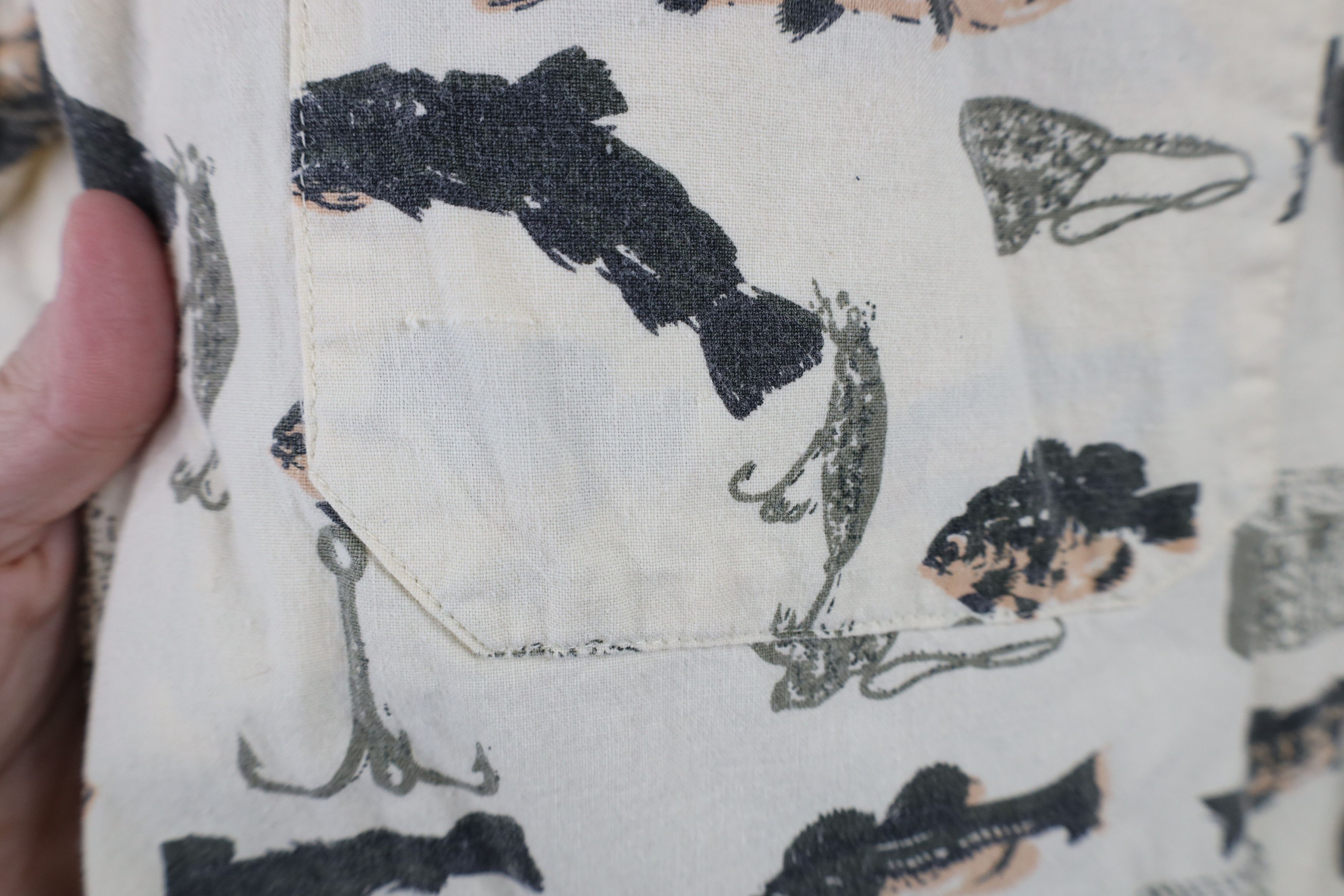 Vintage Vintage 90s Streetwear Fishing All Over Print Button Shirt Size US L / EU 52-54 / 3 - 4 Thumbnail