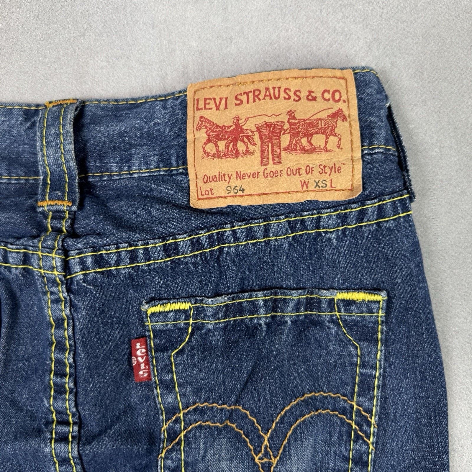Levi's Vintage Levis Mini Skirt Size Sx Blue Denim Short Size 28" / US 6 / IT 42 - 14 Thumbnail