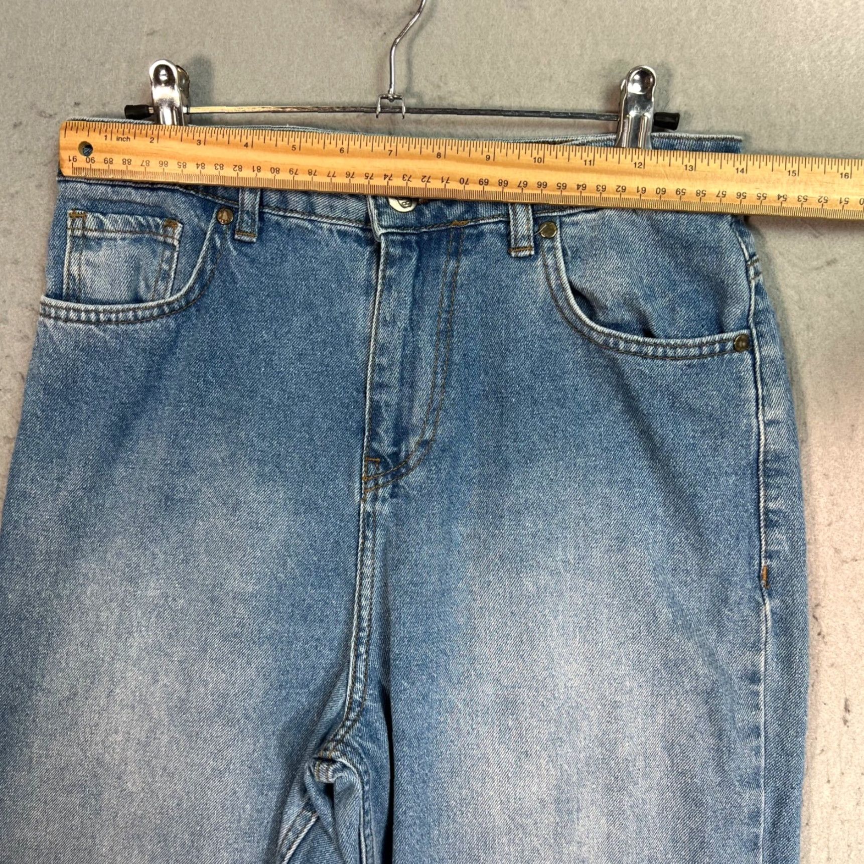 Nasty Gal Nasty Gal Ombre Dip Dye Denim Jeans Straight Leg High Waist Womens Size 6 Blue 100% Cotton 5-Pocket Inseam 28 in Rise High Vintage No Mens Womens Size 28" / US 6 / IT 42 - 6 Thumbnail