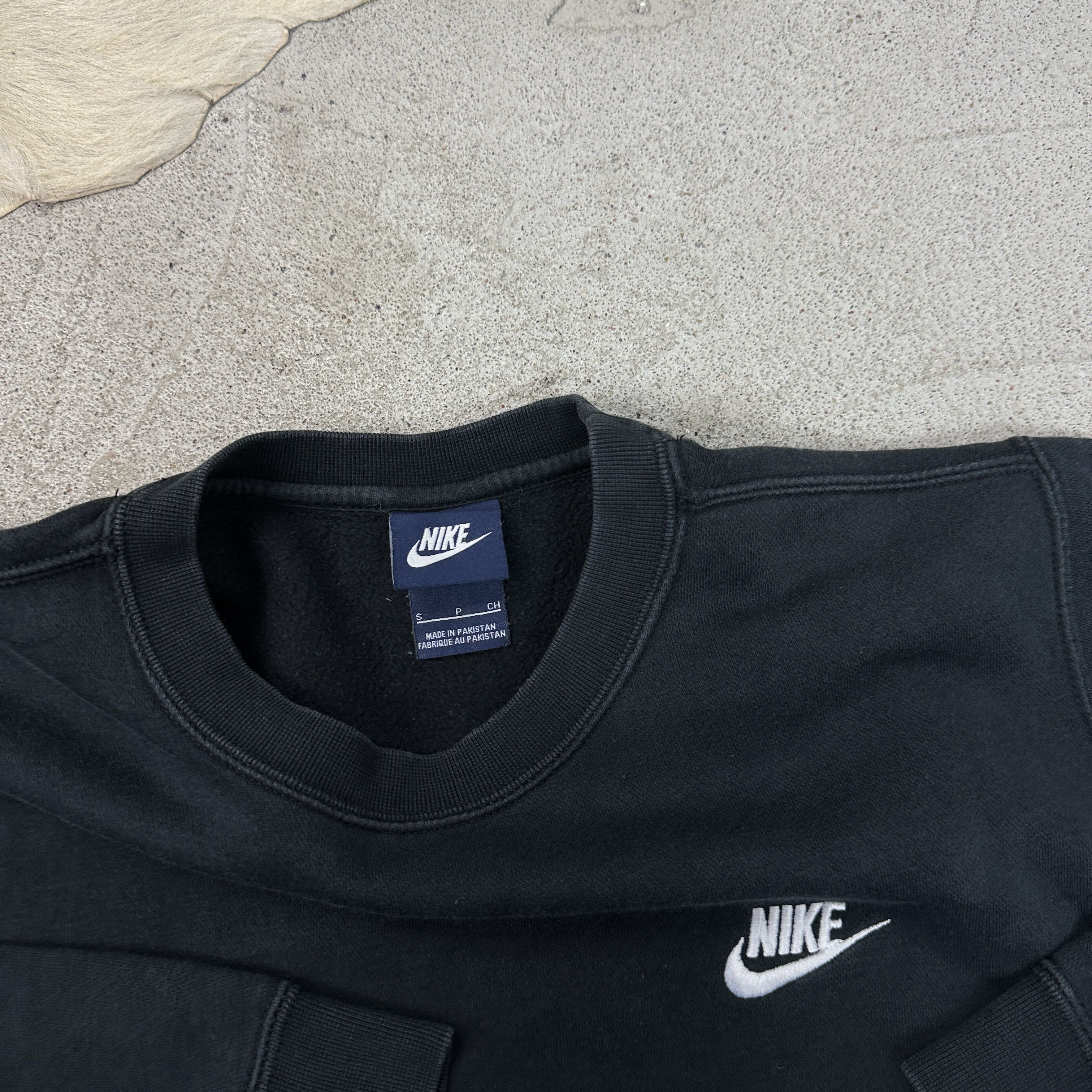 Nike × Vintage Vintage Streetwear Sporty Nike Classic Logo Sweatshirt 00s Size US S / EU 44-46 / 1 - 4 Thumbnail