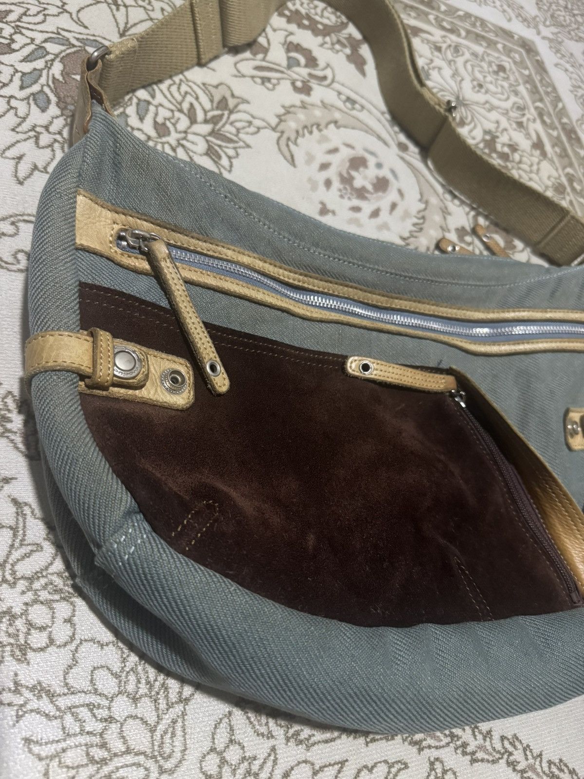MasterPiece 🇯🇵 MSPC Suede Banana Sling/Messenger Bag Multicompartment Size ONE SIZE - 3 Thumbnail