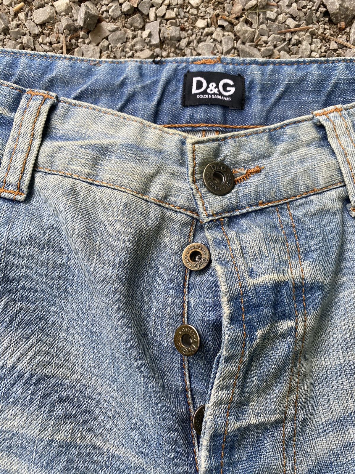 Dolce & Gabbana × Vintage Dolce&Gabbana Distressed Ultra Sports Shorts Size US 32 / EU 48 - 4 Thumbnail