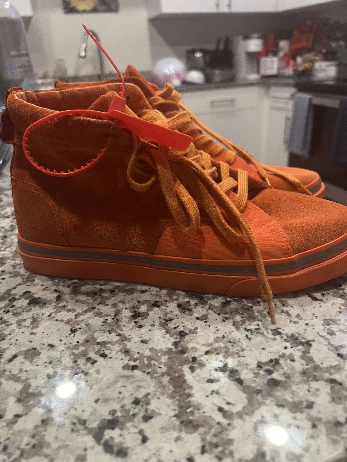 Off-White Off-White Suede VULC MID SKATE Sneakers men Size US 10.5 / EU 43-44 - 2 Thumbnail