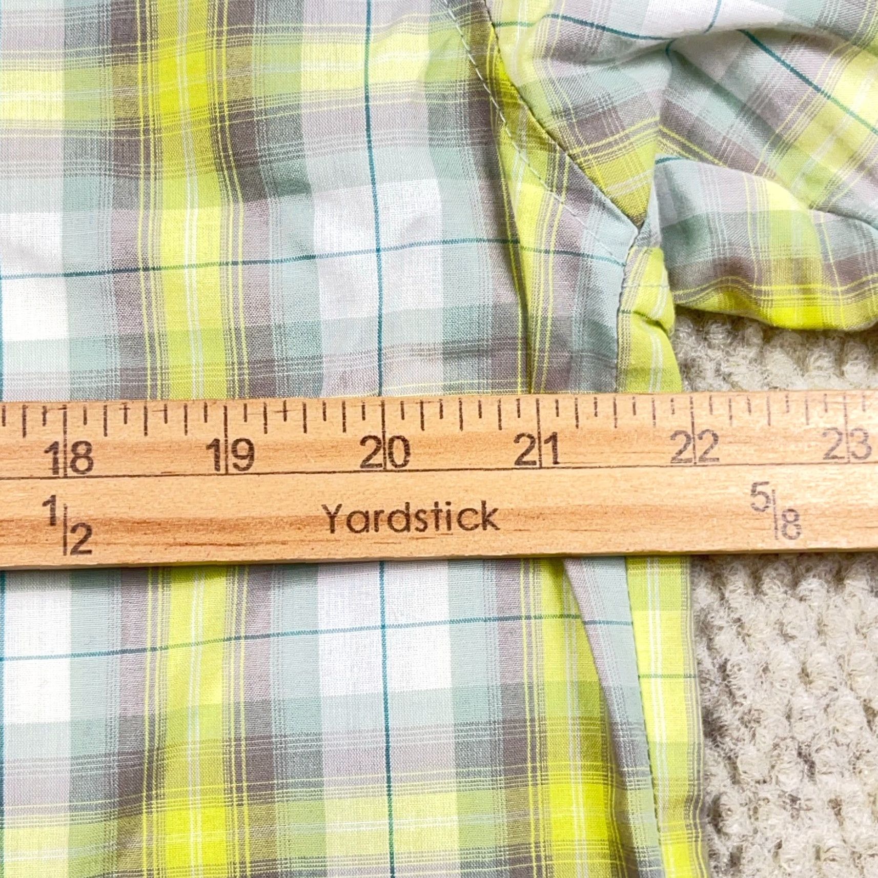 Vintage Columbia Shirt Men Medium Slim Fit Green Plaid Button-Up Outdoor Fishing Camp Casual Travel Size US M / EU 48-50 / 2 - 6 Thumbnail