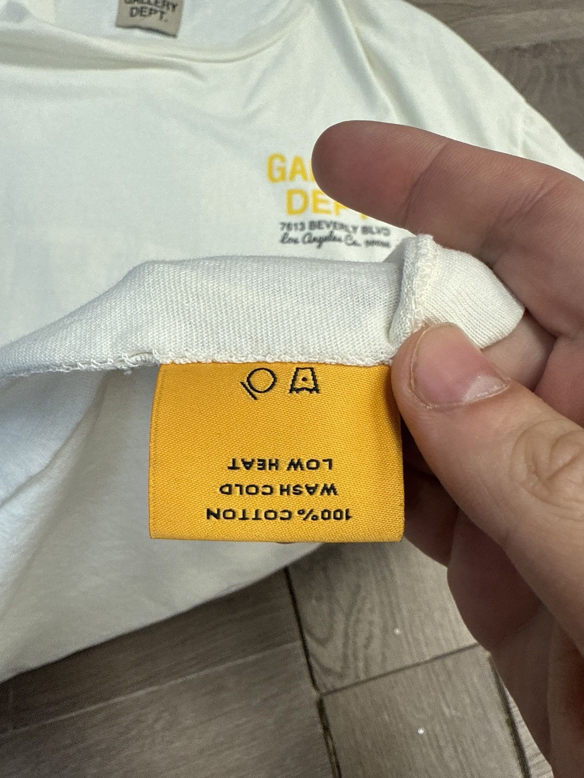 Gallery Dept. Gallery dept drive thru T shirt cream 2xl Size US XXL / EU 58 / 5 - 3 Thumbnail