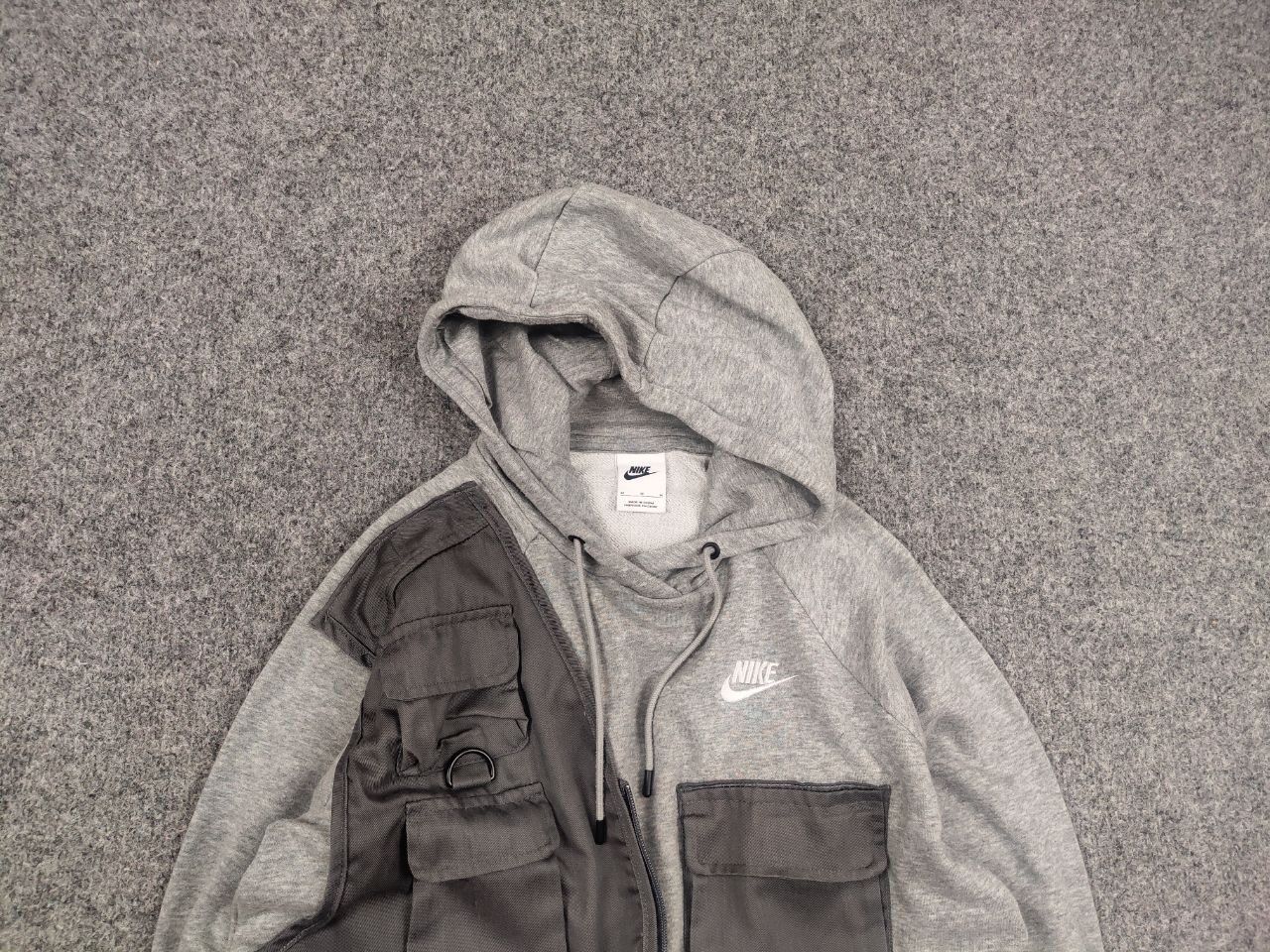 Nike Vintage Nike Custom Cargo Pocket Vest Oversized Hoodie Y2K Size US S / EU 44-46 / 1 - 4 Thumbnail
