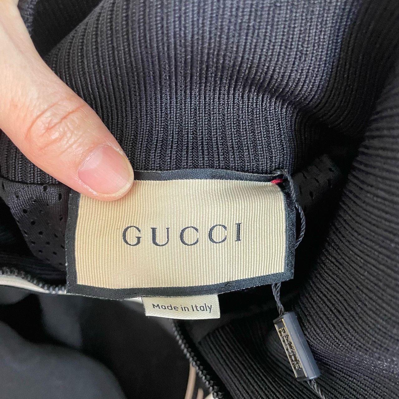 Gucci Gucci Black dark pattern full print jacket 2501-Nextarrow Size US XS / EU 42 / 0 - 5 Thumbnail