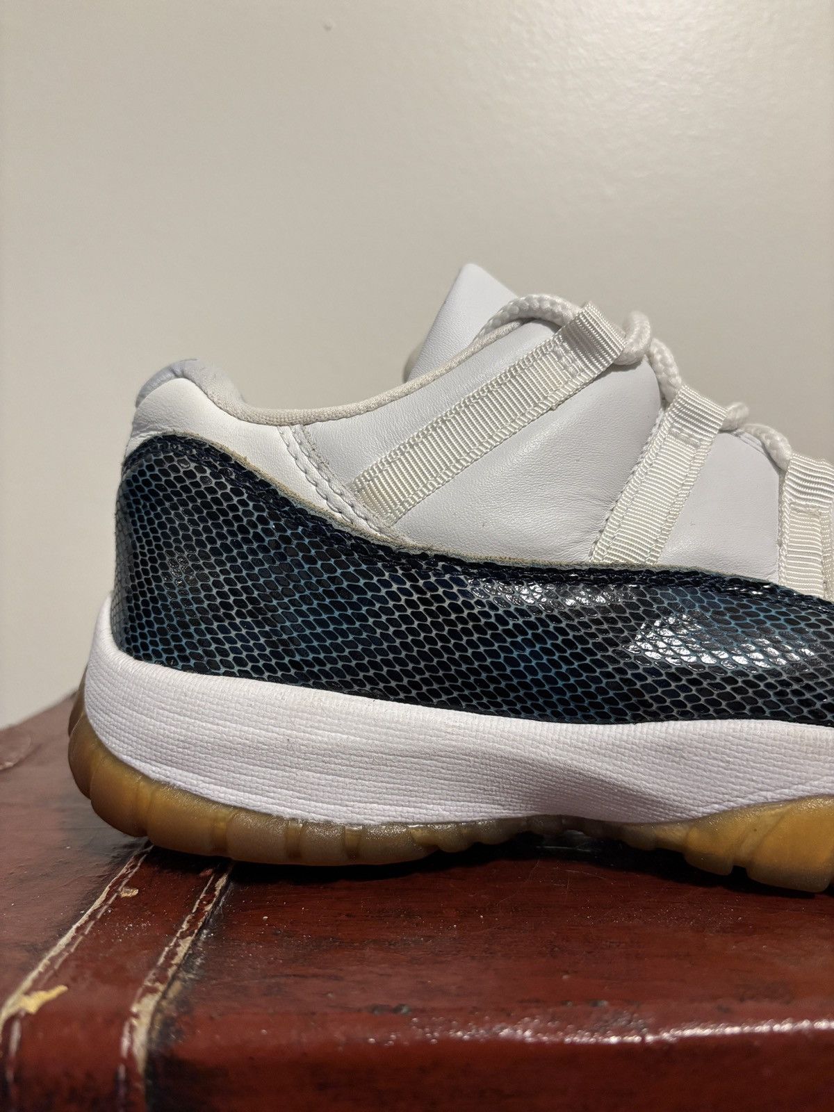 Jordan Brand × Nike 2001 Air Jordan 11 Retro Low 'Snakeskin' Size US 9.5 / EU 42-43 - 5 Thumbnail