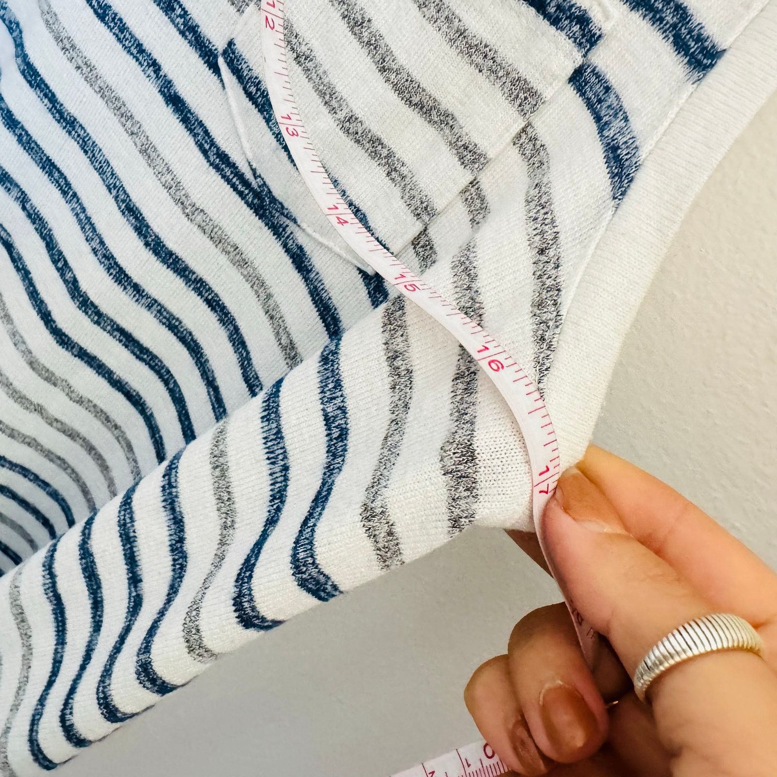 Target Basics TARGET White Blue Grey Stripe Sweater Knit Tank Top Shirt XS Size XS / US 0-2 / IT 36-38 - 9 Thumbnail