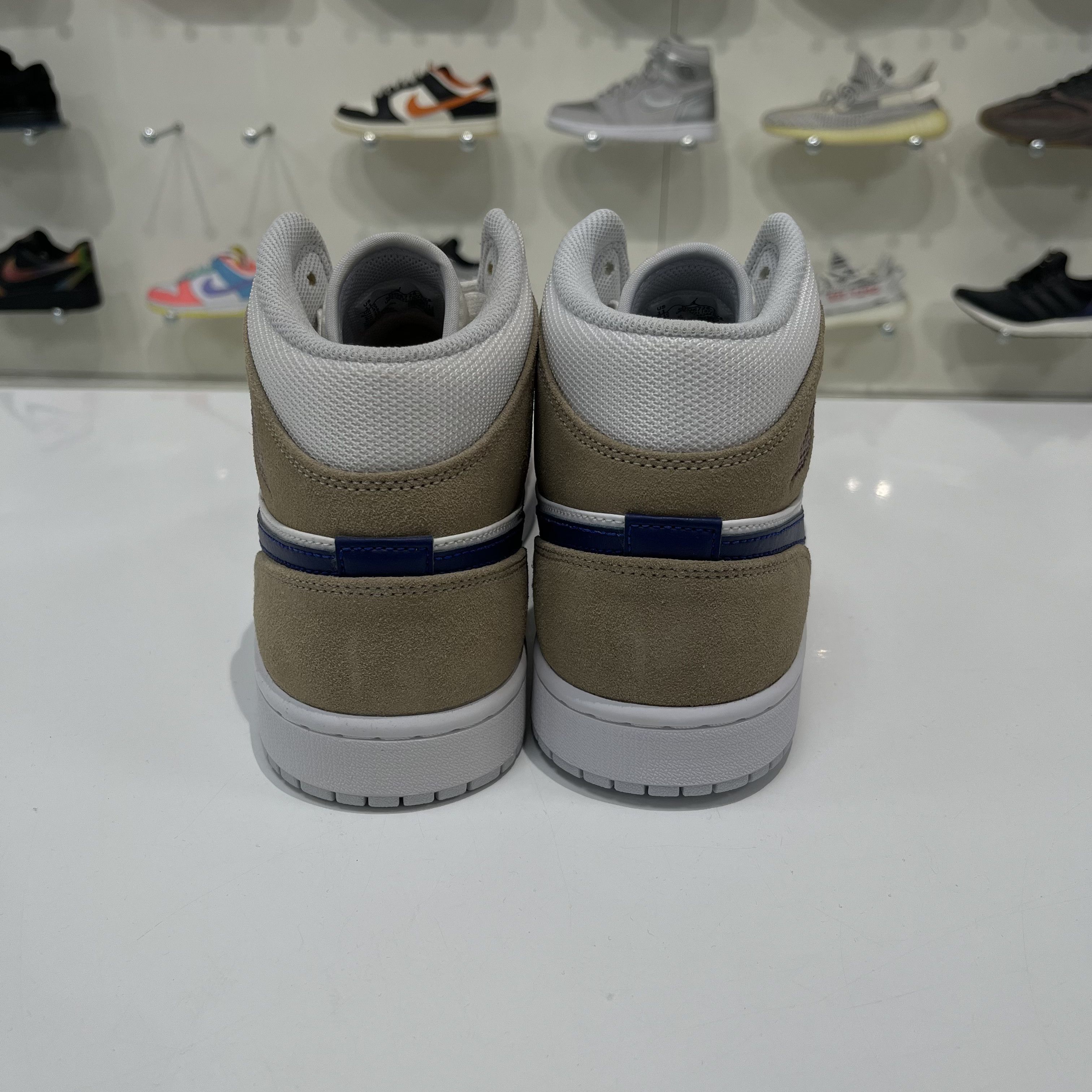Nike Air Jordan 1 Mid Tan Suede Size US 11 / EU 44 - 3 Thumbnail