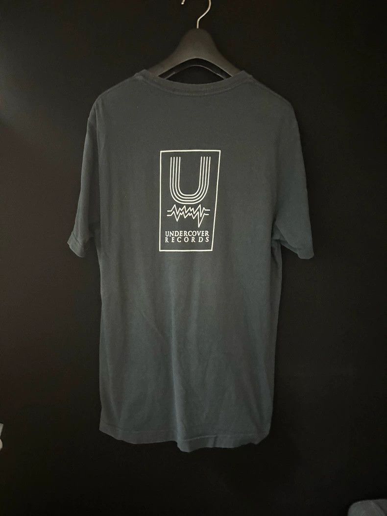 Undercover Undercover Size2 06SS T period parrot short-sleeved Size US M / EU 48-50 / 2 - 2 Thumbnail