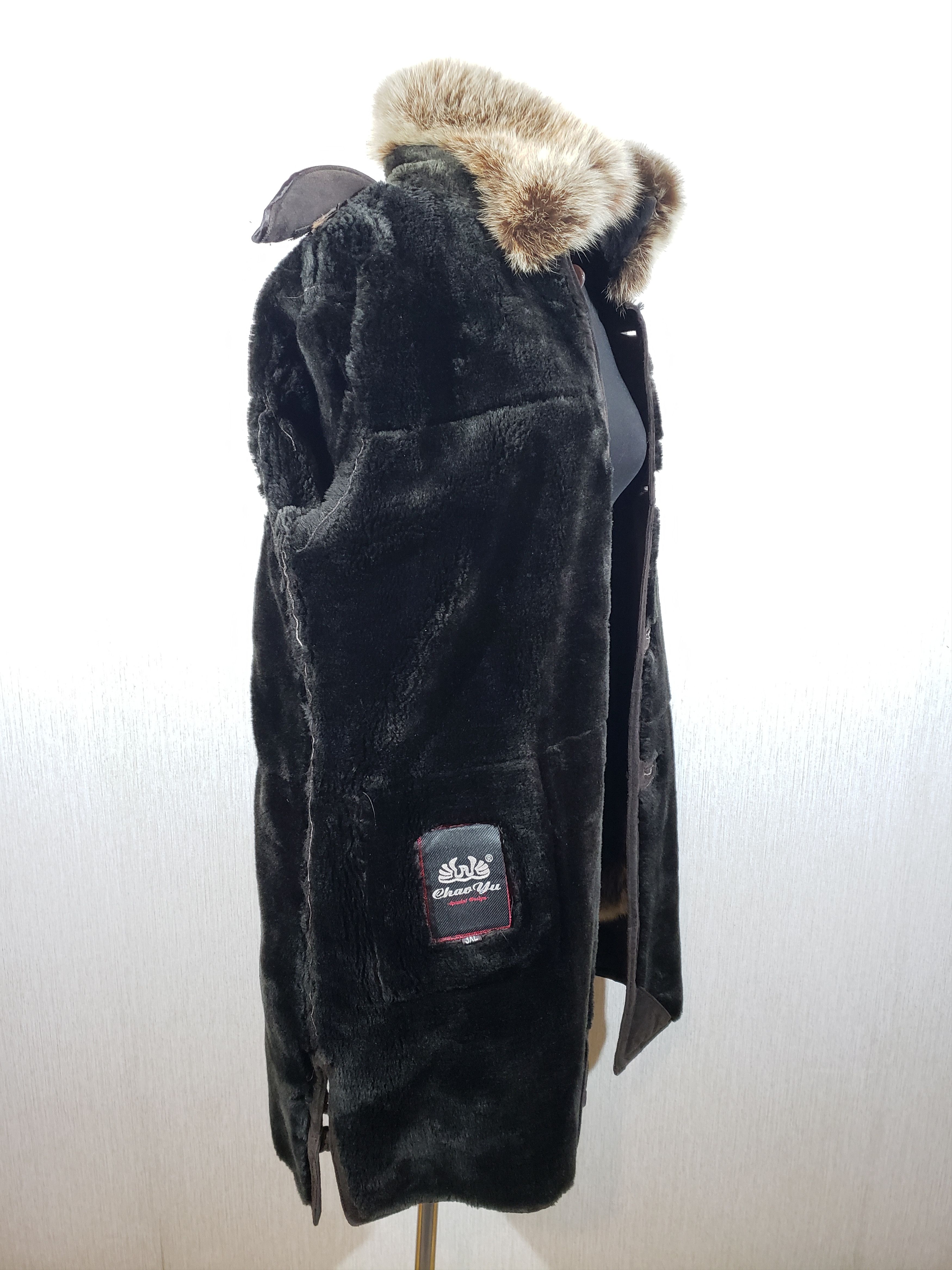 Other Stylish brown sheepskin coat with a fluffy collar. Size 3XL / US 20-22 - 8 Thumbnail
