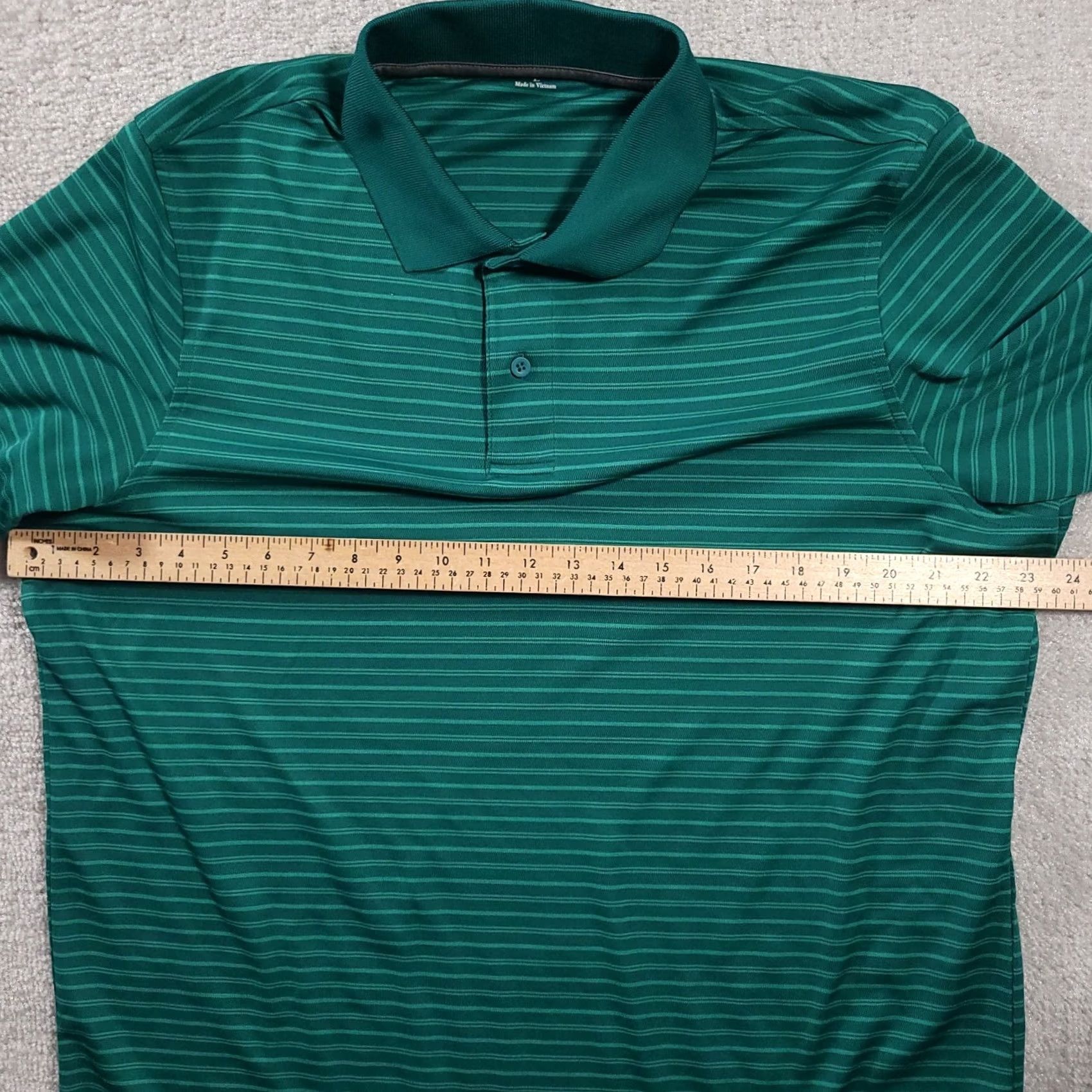 Croft & Barrow Croft & Barrow Polo Performance Shirt Men's L Green Stripe Short Sleeve Polo Shirt Green Stripe Classic Fit Size US L / EU 52-54 / 3 - 4 Thumbnail