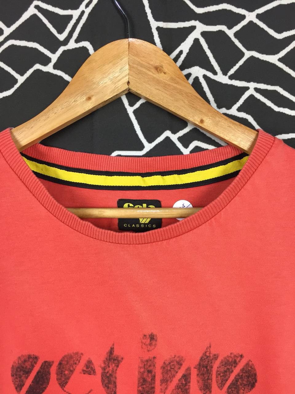 Gola × Vintage Gola Classics Get Into Gola Get Fit For Anything Tee Size US XL / EU 56 / 4 - 4 Thumbnail