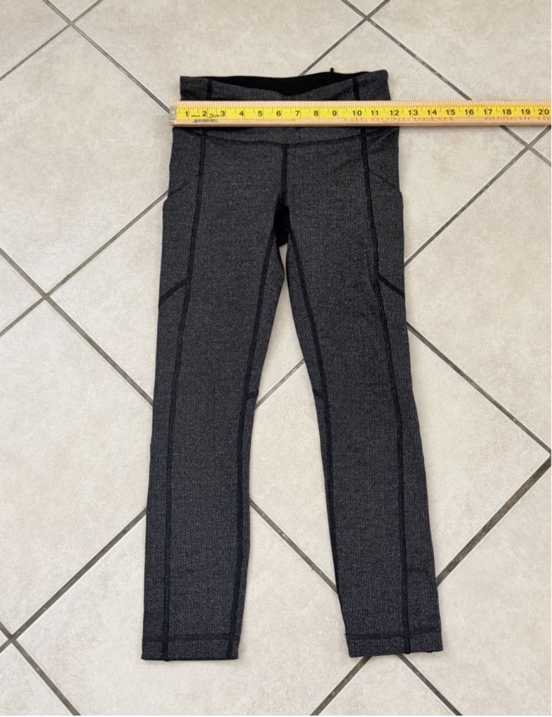 Lululemon LULULEMON SPEED TIGHT 23” HEATHERED BLACK COLOR SIZE 2 Size 26" / US 2 / IT 38 - 3 Thumbnail