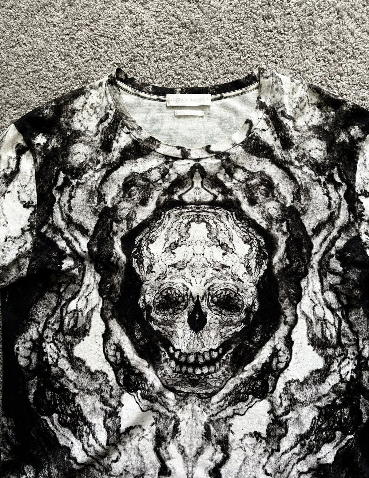 Alexander McQueen Alexander McQueen “Trompe L’Oeil” Longsleeve shirt Size US L / EU 52-54 / 3 - 3 Thumbnail