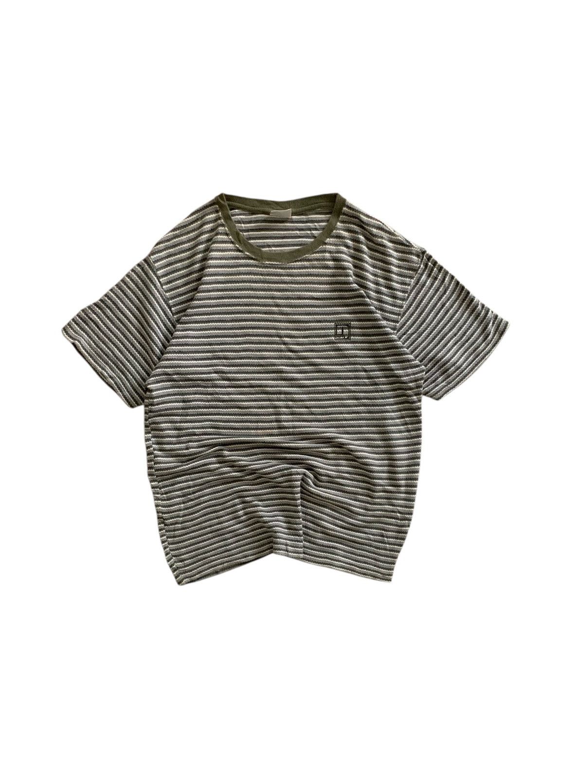 Vintage Vintage 90s DuFFS Skateboards Stripe Tshirt Size US L / EU 52-54 / 3 - 1 Thumbnail