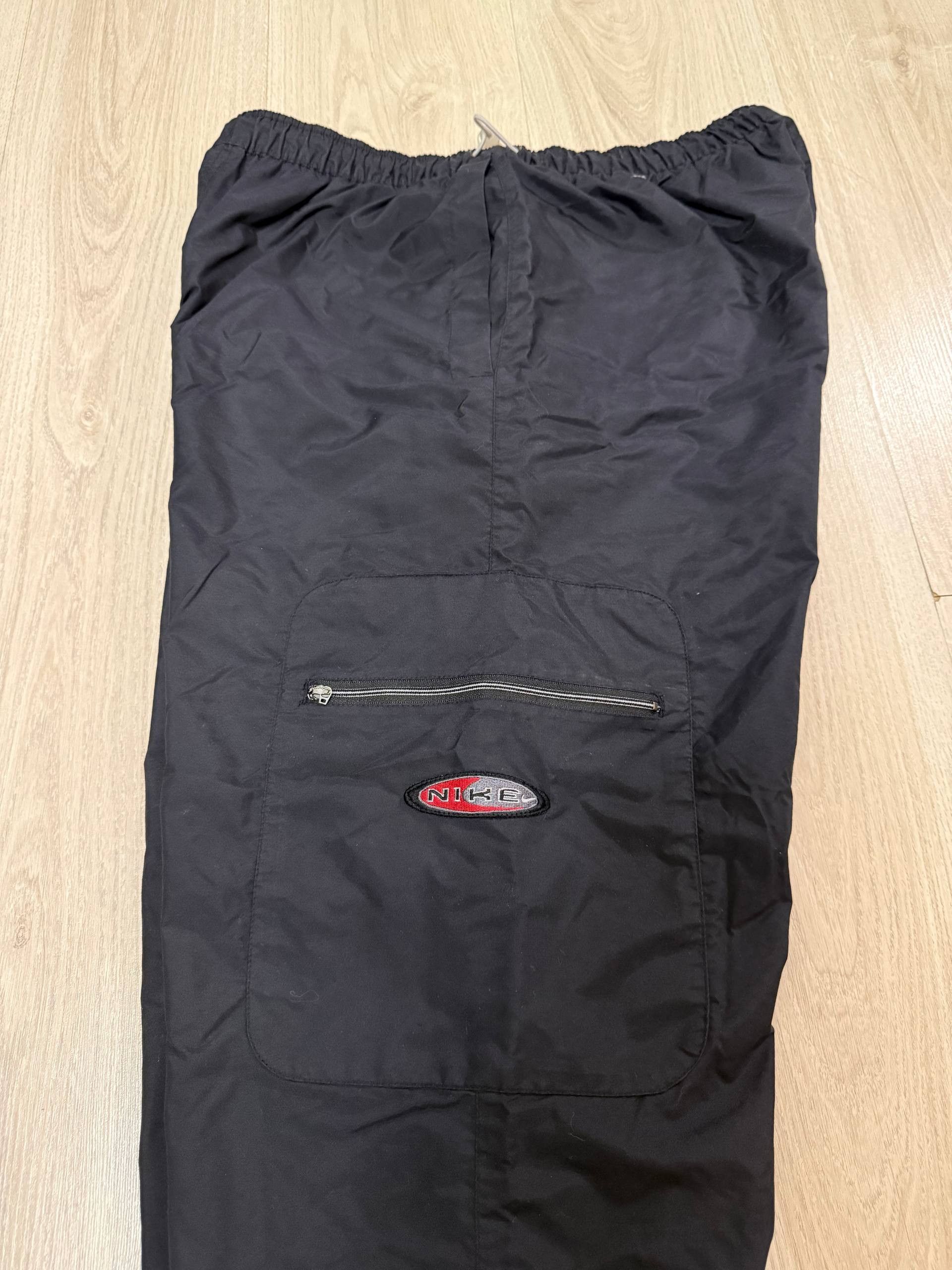Nike Vintage NIKE Y2K WIDE LEG LOOSE Black SWEATPANTS 90s Size L Size US 34 / EU 50 - 4 Thumbnail