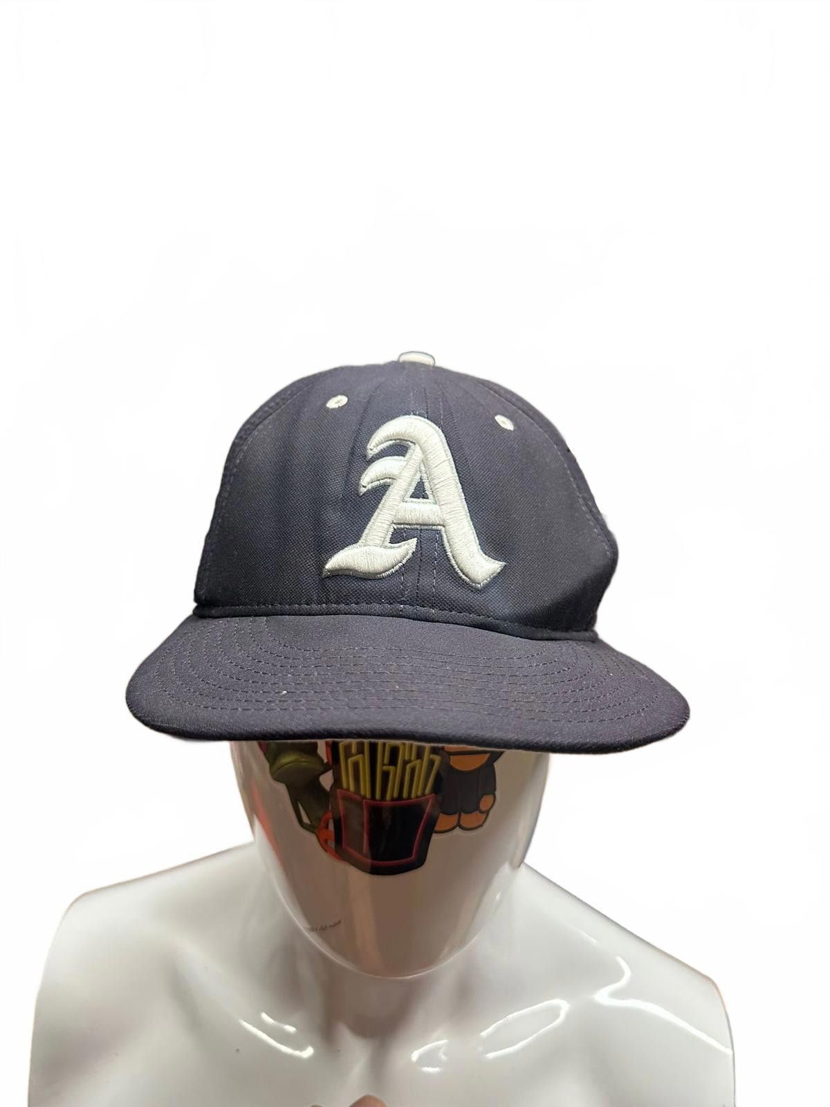 Other Stylish Black Snapback Cap with White Lettering Size ONE SIZE - 3 Thumbnail