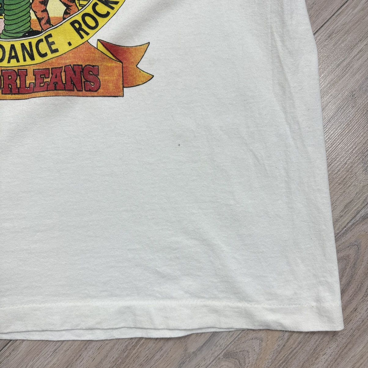 Band Tees Vintage 90s Single Stitch French Quarter New Orleans T-shirt Size US XL / EU 56 / 4 - 18 Thumbnail