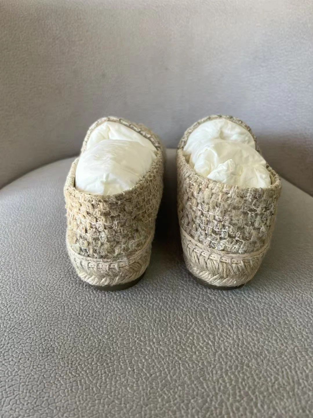 Chanel Chanel 2021ss milk tea boat shoes 38 99new w/ box & accs Size US 7 / IT 37 - 3 Thumbnail