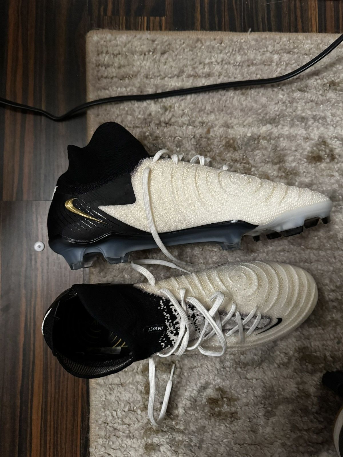 Nike Nike Phantom Luna 2 Elite FG Size US 10 / EU 43 - 2 Thumbnail