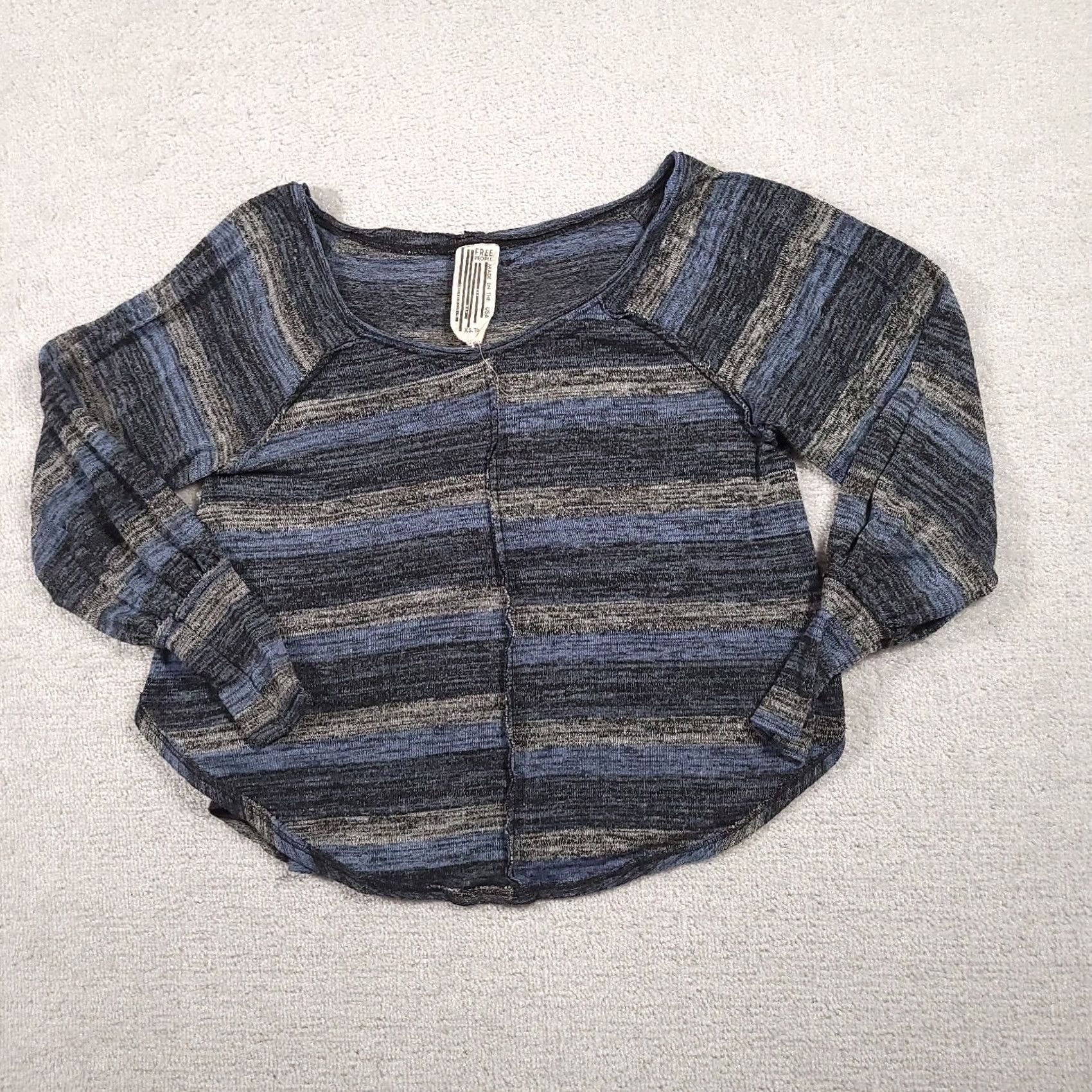 Free People Free People Oversized Sweater Womens XS Blue Gray Stripe Boat Neck Size XS / US 0-2 / IT 36-38 - 2 Thumbnail