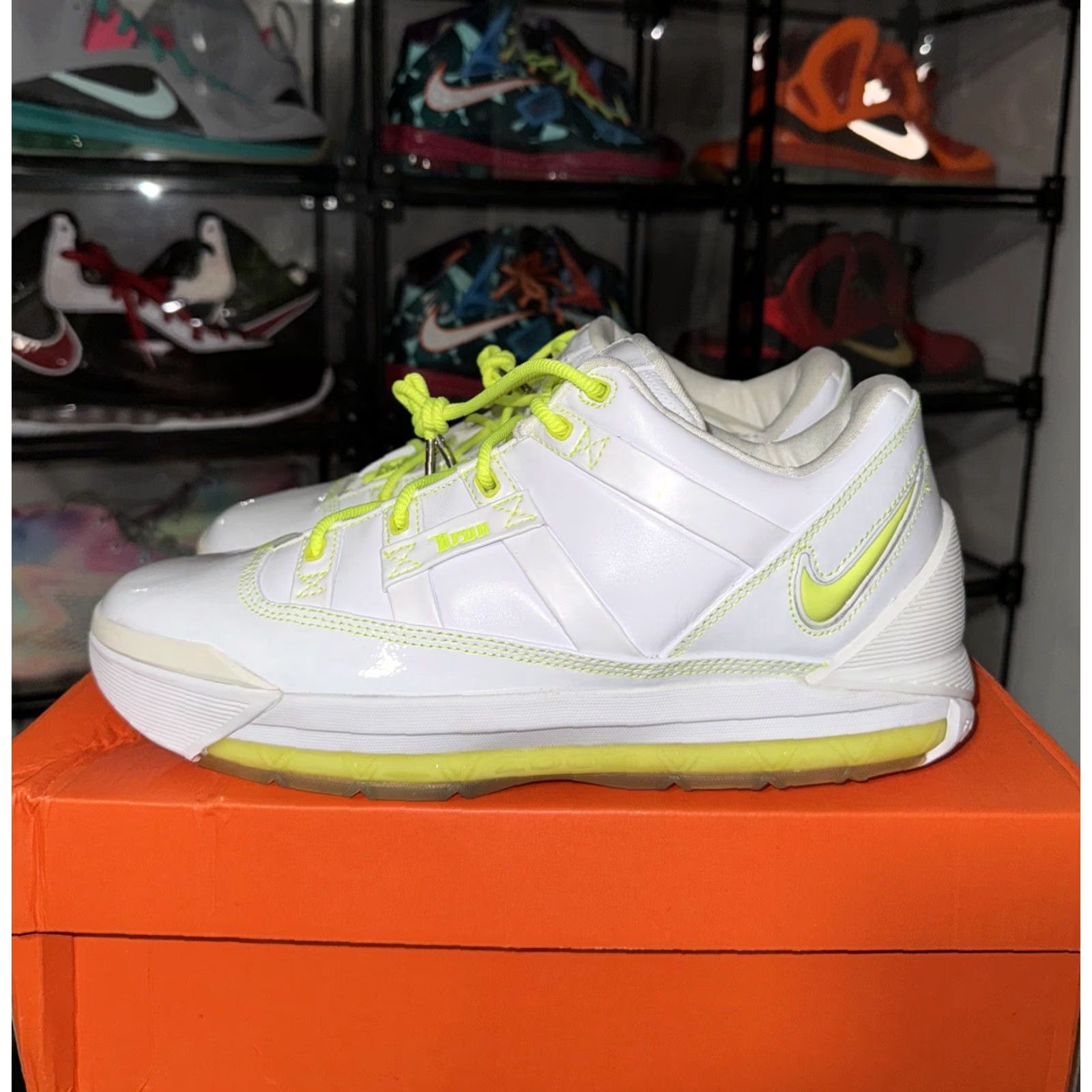 Nike Nike LeBron 3 Four Horsemen White Volt PE Promo Sample Sneaker 10.5 Mens RARE Size US 11 / EU 44 - 3 Thumbnail