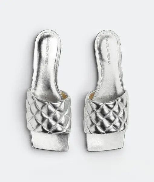 Bottega Veneta o1n1vont1224 Padded Flat Sandals Lambskin in Silver Size US 9.5 / IT 39.5 - 4 Thumbnail