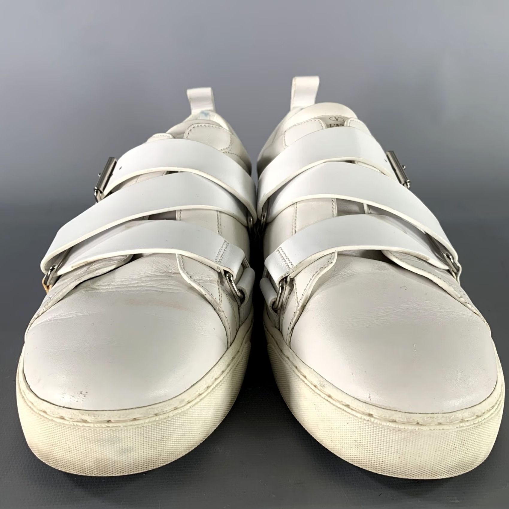 Valentino VALENTINO Leather Studded Strap Sneakers White Size 9 Size US 9 / EU 42 - 4 Thumbnail