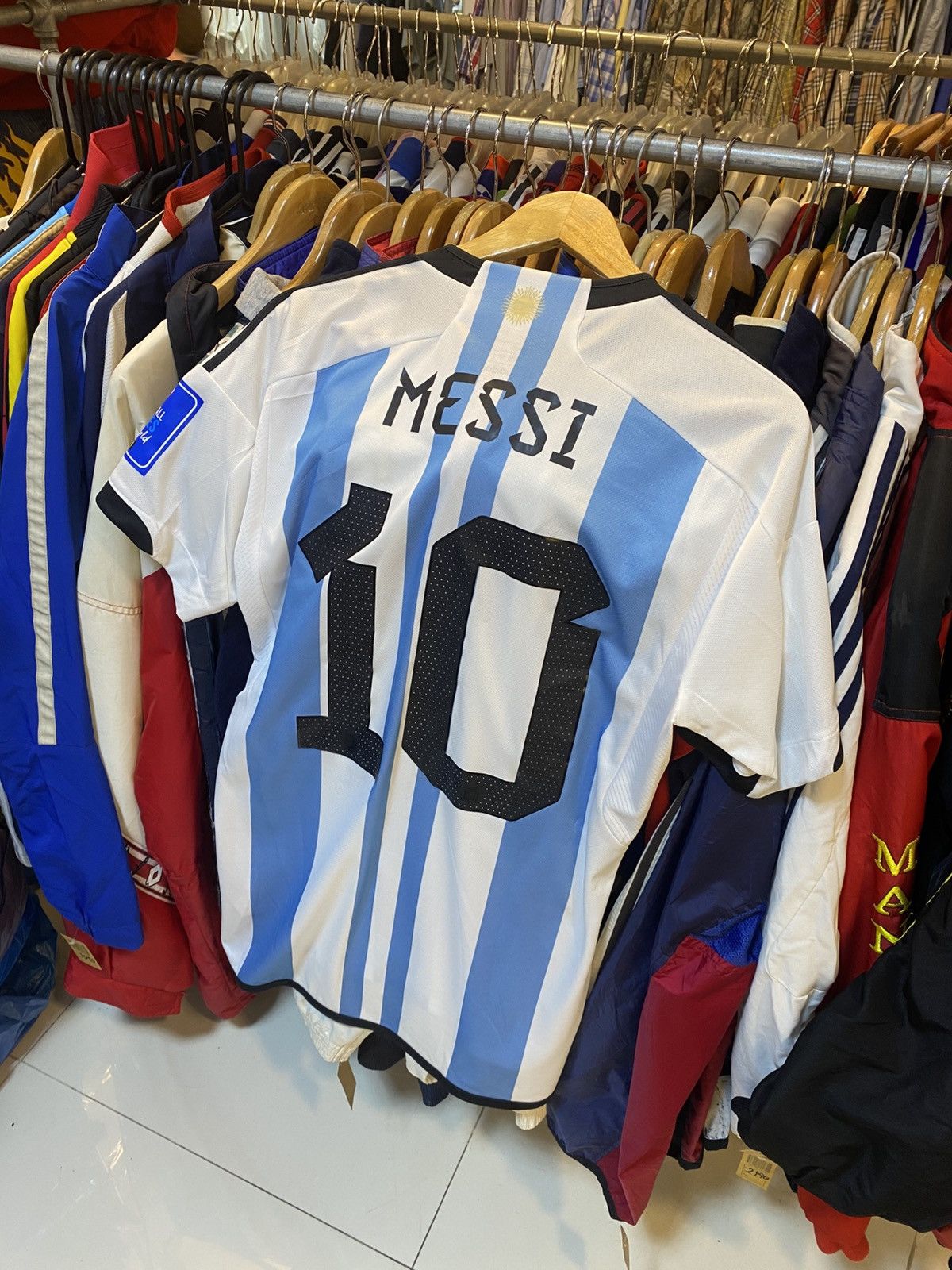 Adidas 2022 Argentina Home Kit World Cup Champions MESSI 10 Size US L / EU 52-54 / 3 - 1 Thumbnail