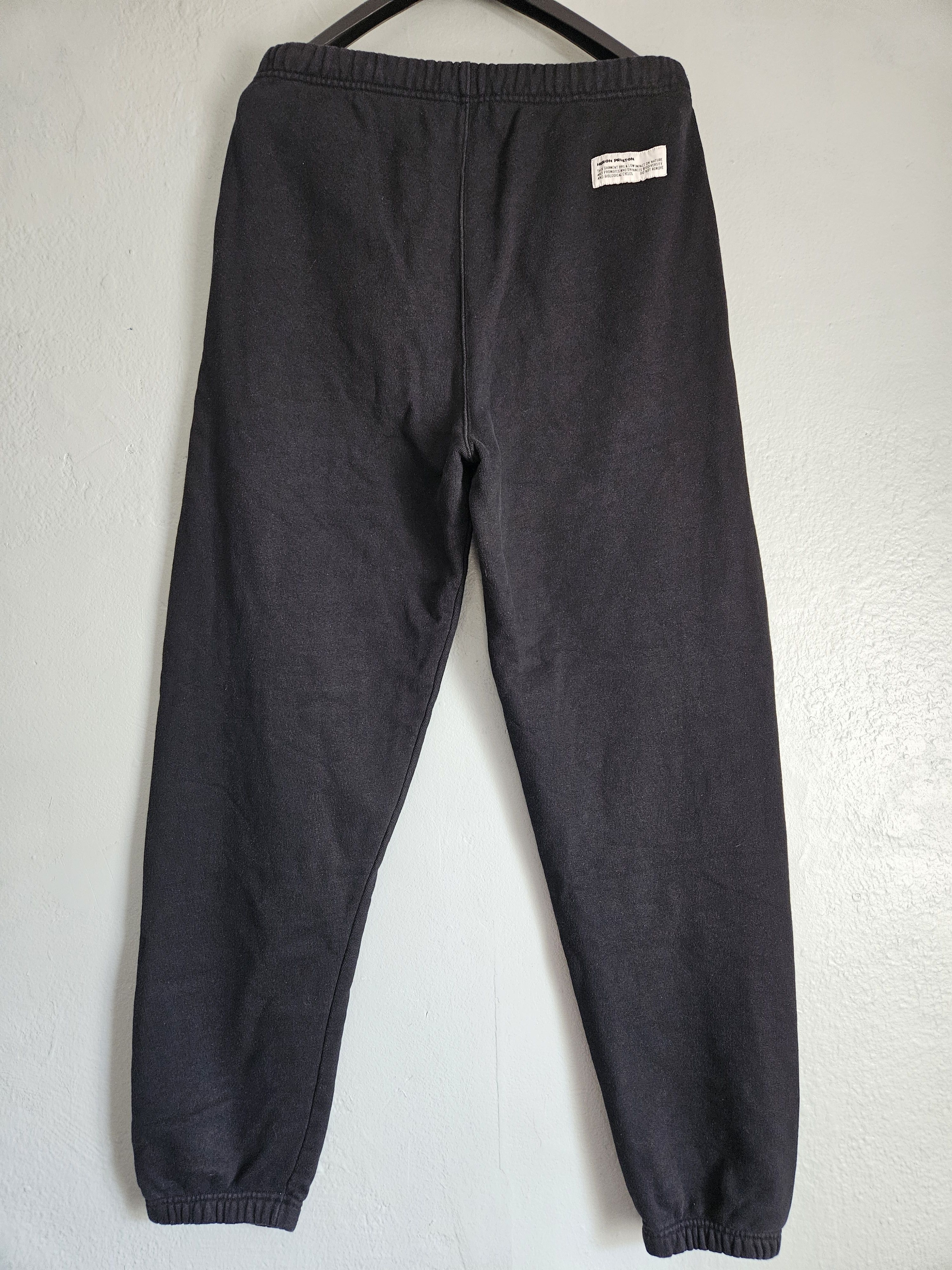 Heron Preston Abstract Print Logo Black Sweatpants Size US 32 / EU 48 - 2 Thumbnail