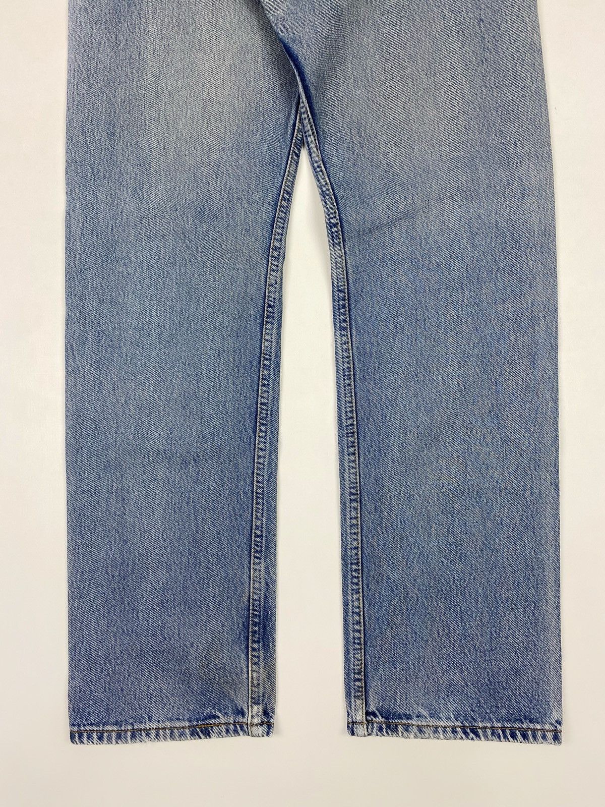 Levi's 2000’s Vintage Levi’s 501 Light Blue Washed Denim Pants Size US 32 / EU 48 - 12 Thumbnail