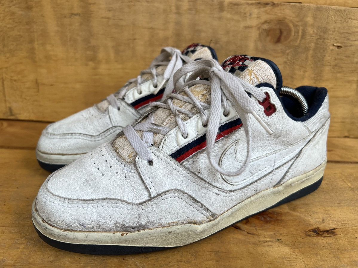 Nike × Vintage 1980s Vintage Nike Basketball Men's Shoes OG 80's Sz US 7.5 Size US 7.5 / EU 40-41 - 1 Thumbnail