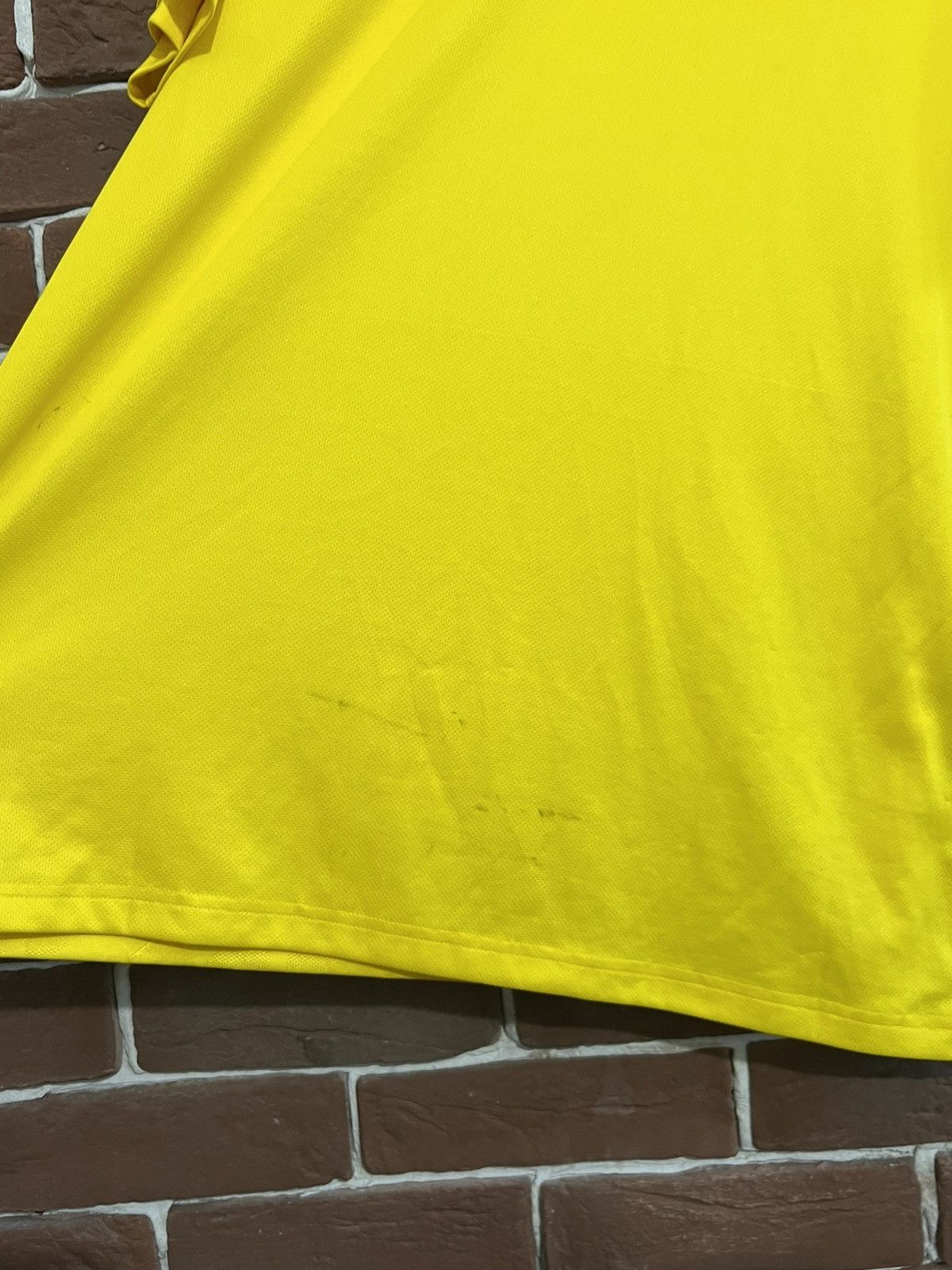 Adidas Rare Vintage Adidas Sweden Team xl yellow Jersey Soccer Kit Size US XL / EU 56 / 4 - 10 Thumbnail
