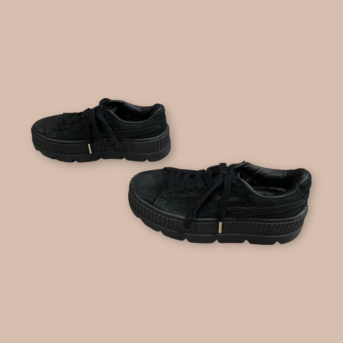 Fenty × Puma PUMA Rihanna x Fenty Cleated Creeper 'Black' Size US 6 / EU 39 - 2 Thumbnail