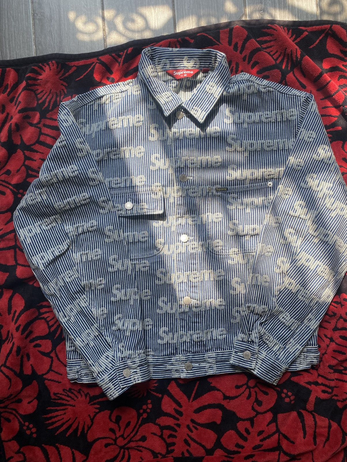 Supreme Supreme Denim Chore Trucker Jacket size Medium Size US M / EU 48-50 / 2 - 1 Thumbnail