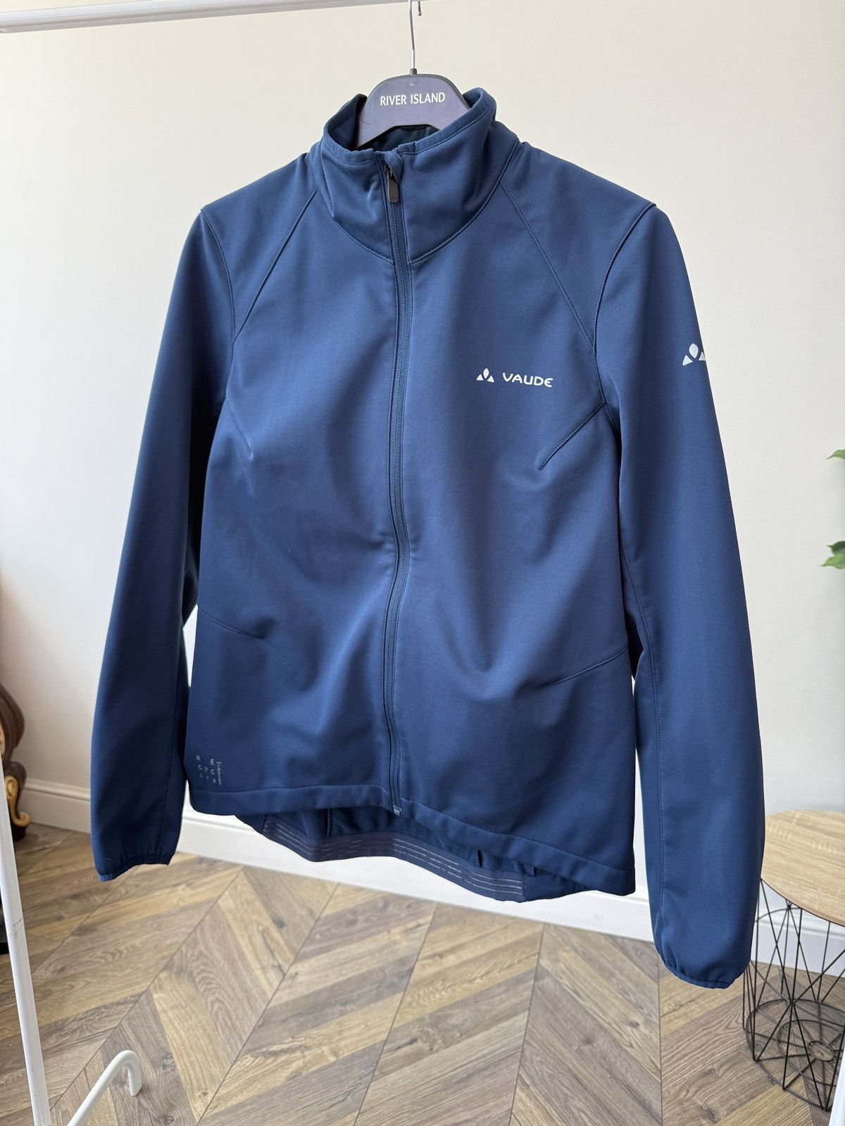 Other Vintage Vaude women’s matera Softshell cycling jacket Size L / US 10 / IT 46 - 3 Thumbnail