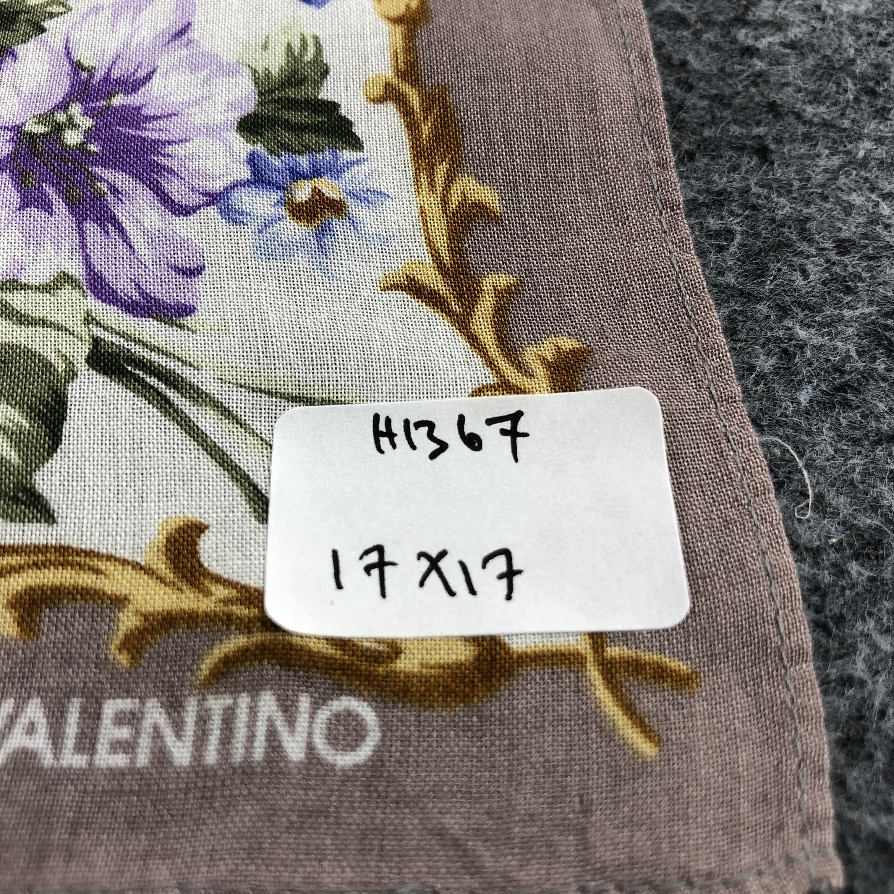 Mario Valentino Mario Valentino Handkerchief Neckerchief Bandana H1367 Size ONE SIZE - 6 Thumbnail