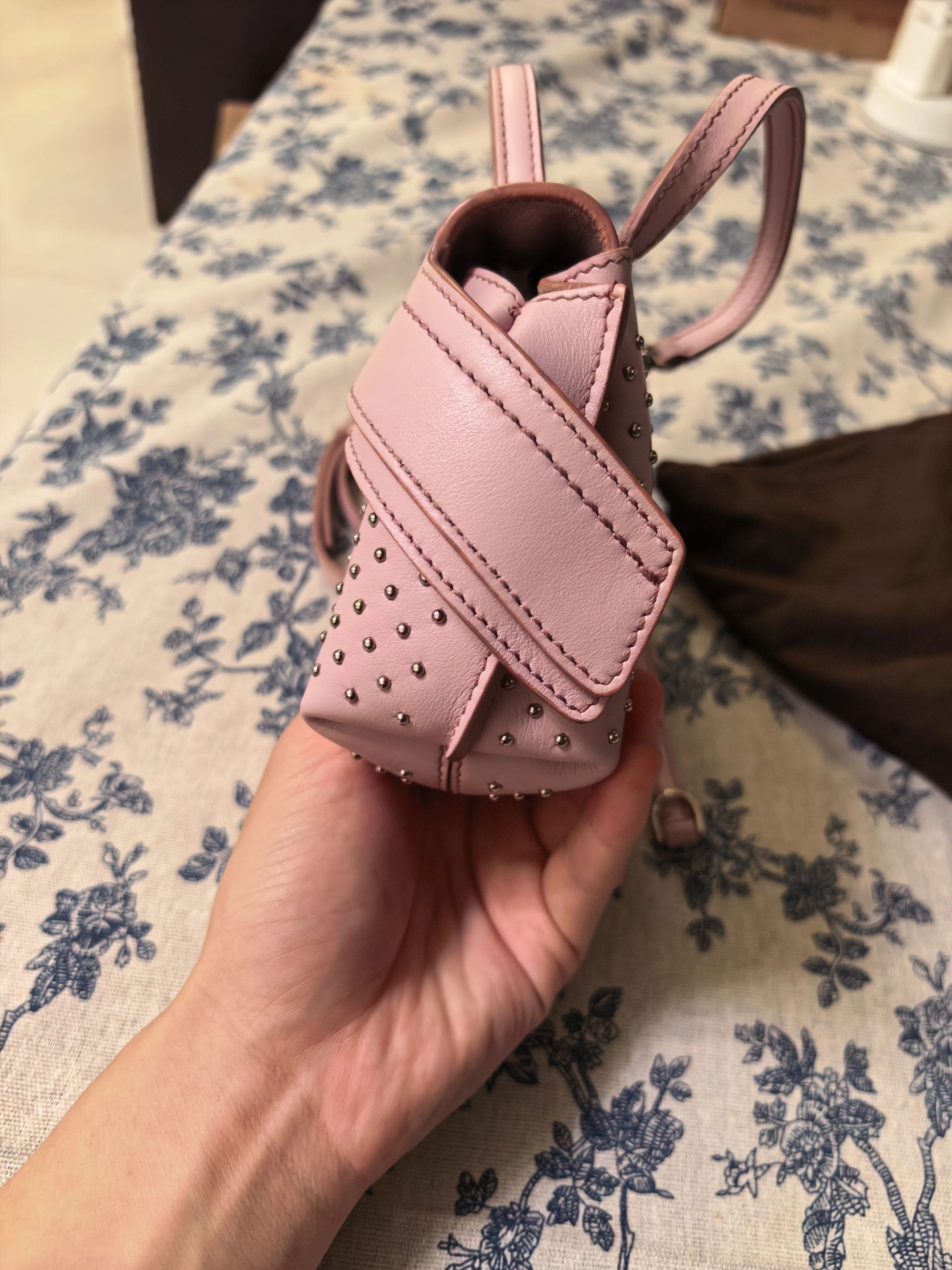 Tod's TODS Wave Micro 2-Way Bag Nude Pink Size ONE SIZE - 2 Thumbnail