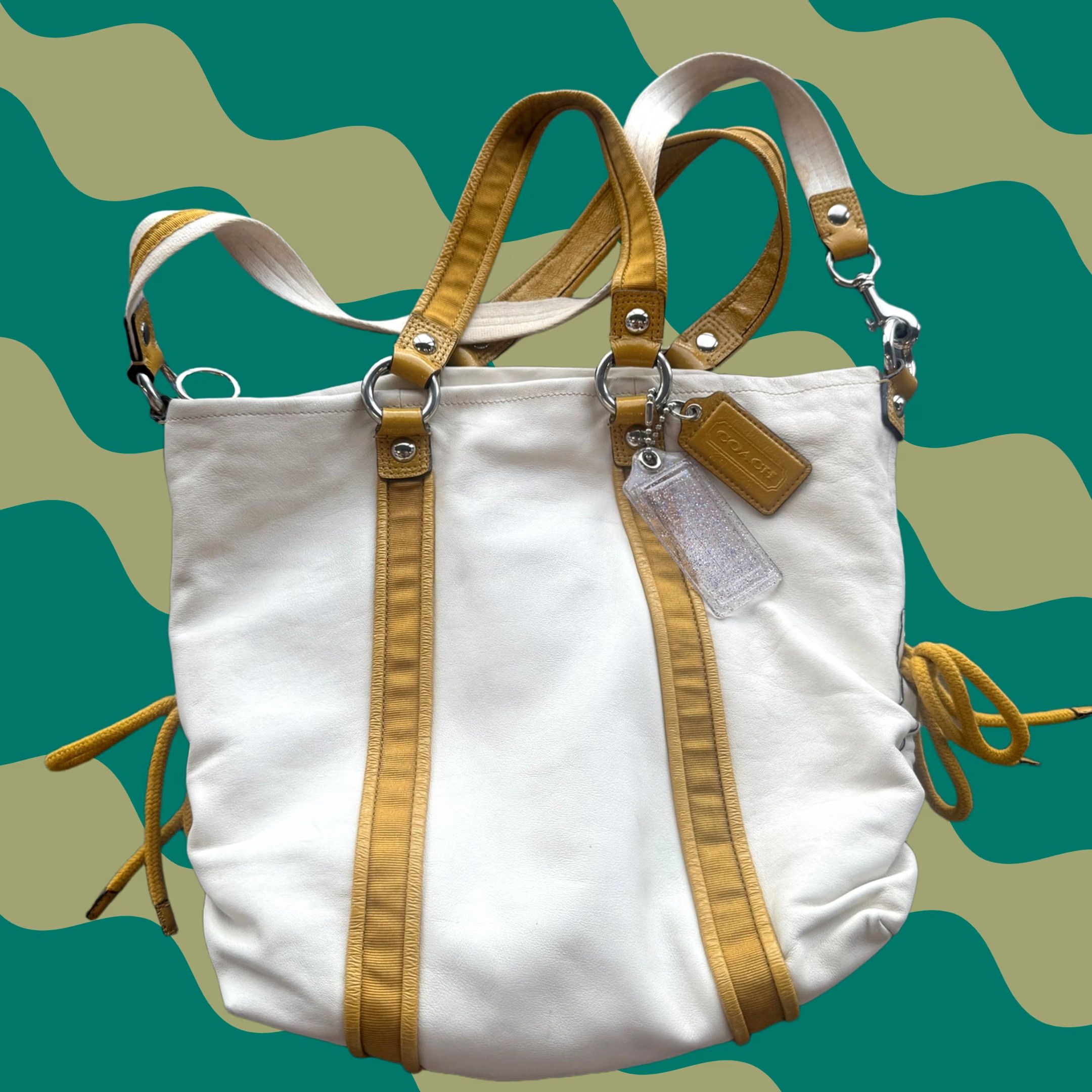 Coach VINTAGE Coach Poppy Spotlight Shoulder Bag Crossbody Womens White Yellow Leather Msrp 400 Size ONE SIZE - 1 Thumbnail