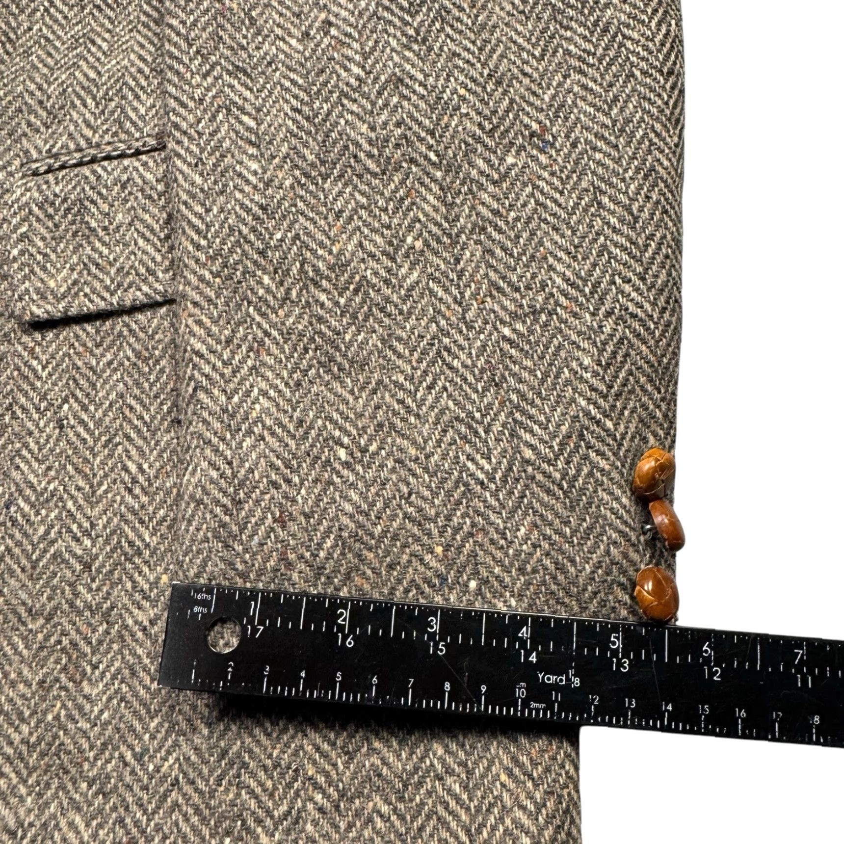 Levi's VINTAGE Levi Strauss Blazer Men 44 Tailored Classic Brown Wool Tweed Herringbone Jacket Blazer Lightweight Wool/ Tweed (Single-Breasted, Notch Lapel) Size 44R - 7 Thumbnail