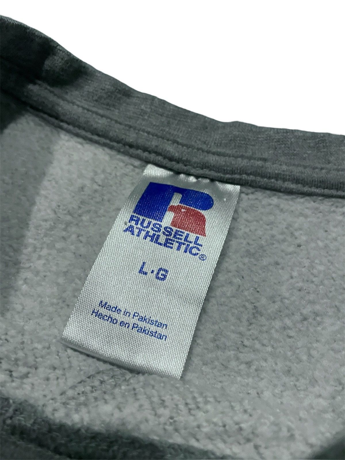 Russell Athletic Russell Athletic Heather Grey V-Notch Crewneck Sweatshirt Size US L / EU 52-54 / 3 - 4 Thumbnail